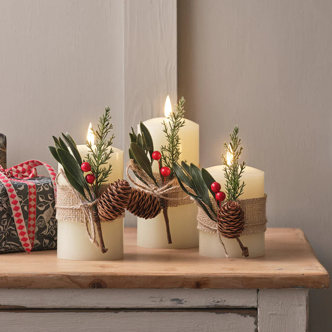 6 Weihnachts-LED-Kerzen Mit Festlichen Motiven – Batteriebetrieben, Flammenlos & Sicher