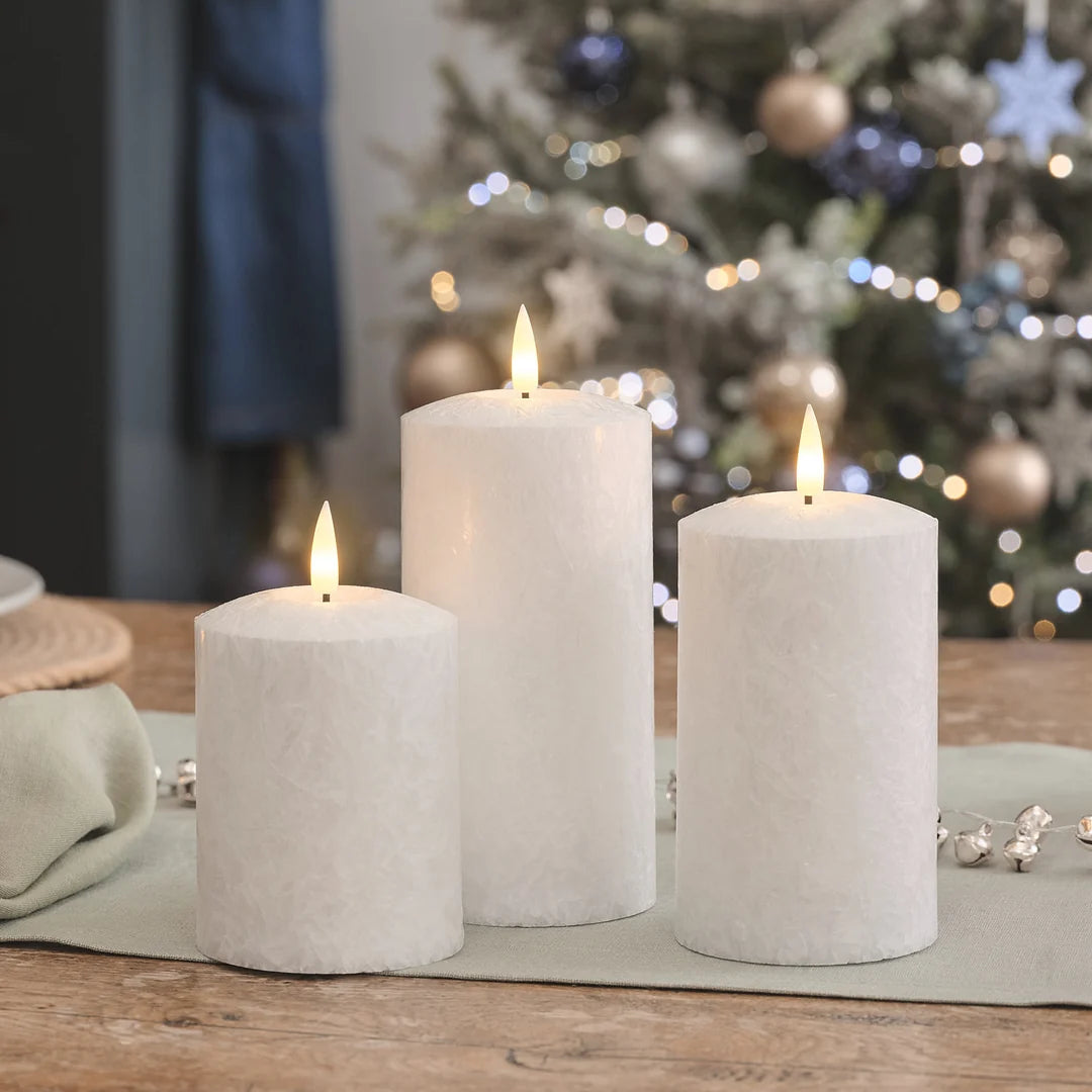 3er Set TruGlow® LED-Stumpenkerzen mit Frost-Effekt und Fernbedienung