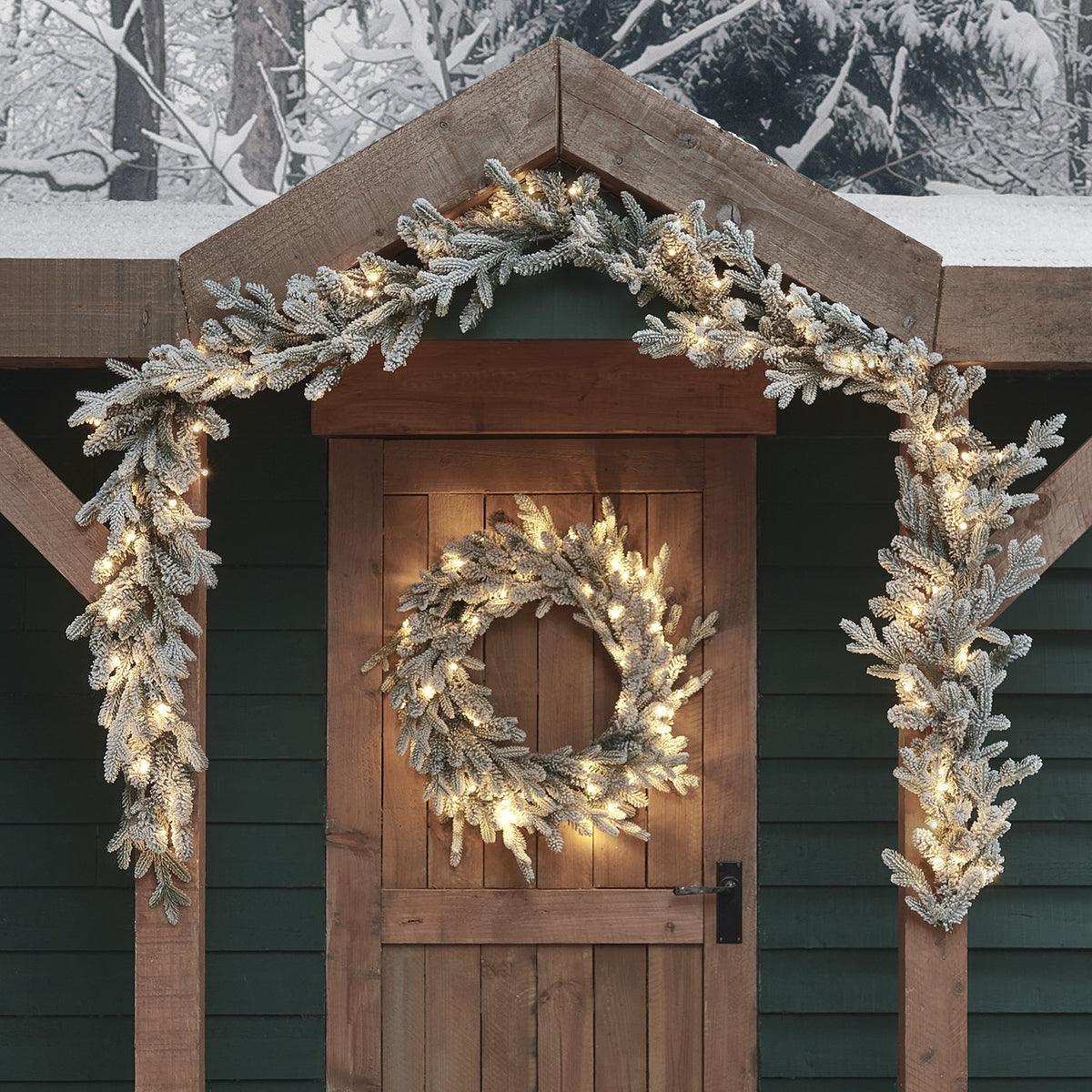 60cm verschneiter Outdoor-Kranz und Weihnachtsgirlande mit Beleuchtung