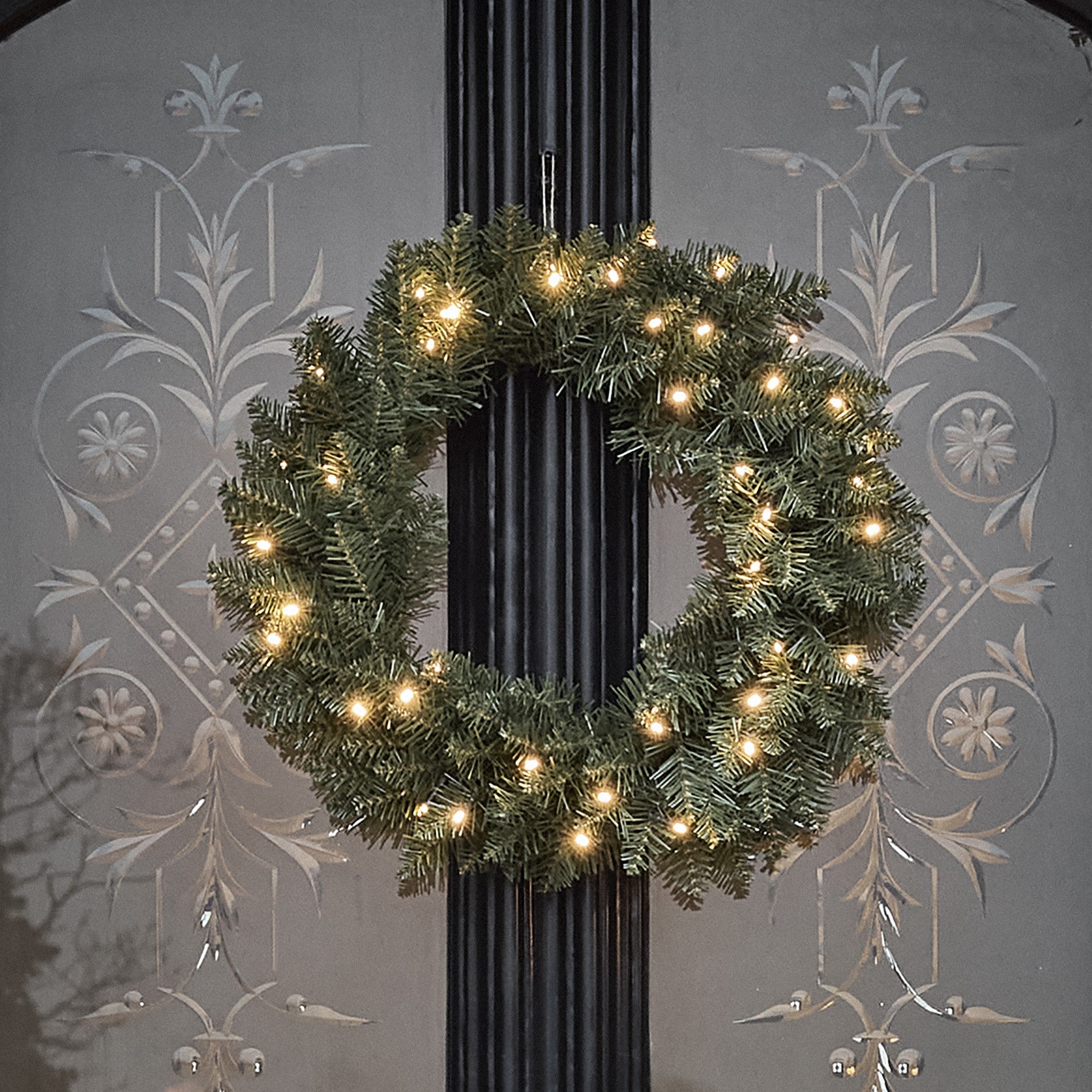 künstliche tannenzweige mit beleuchtung Weihnachtskranz und Weihnachtsgirlande Tannenzweige mit Beleuchtung