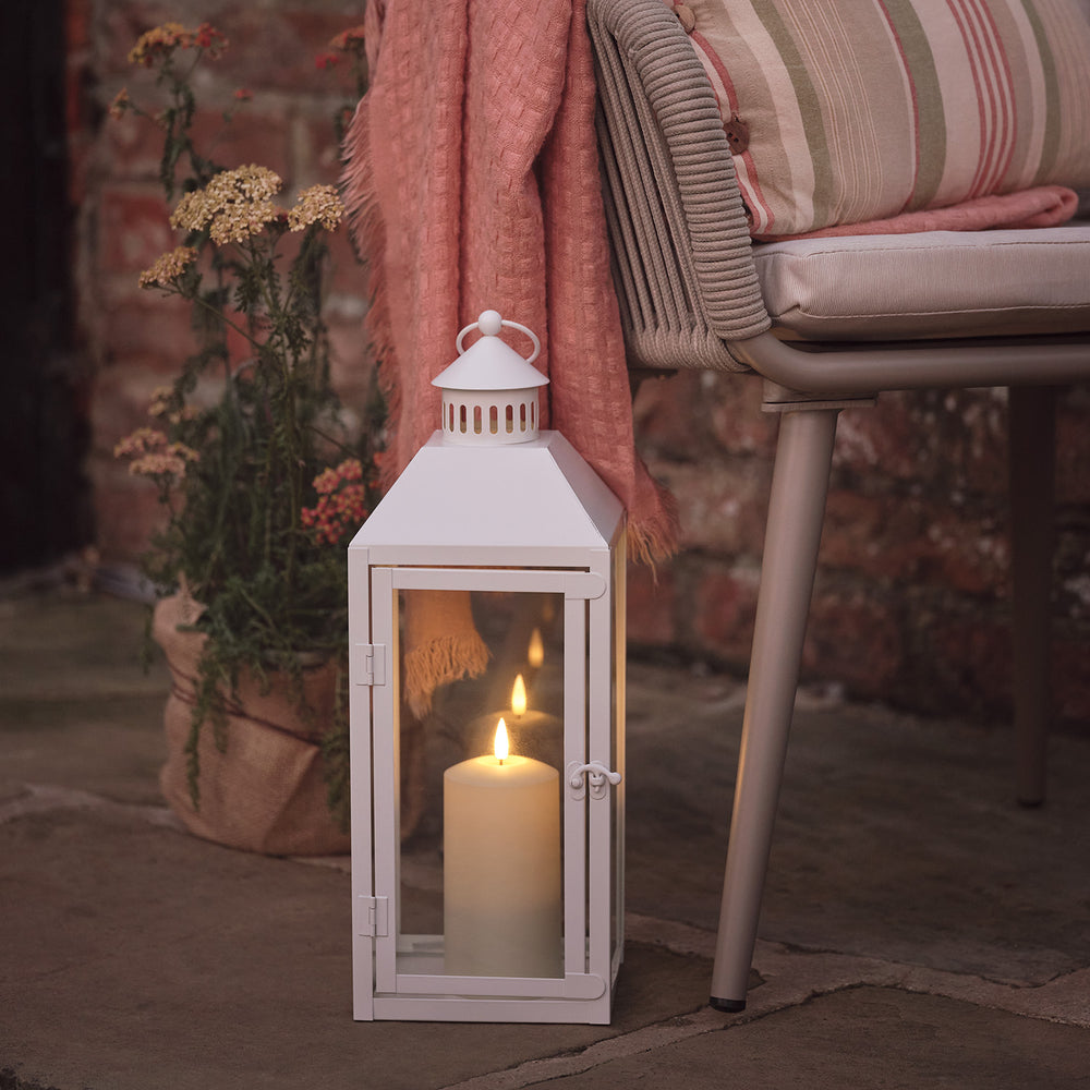 2er Set Perth Metall Laternen weiß mit TruGlow® Outdoor Kerzen mit Fernbedienung