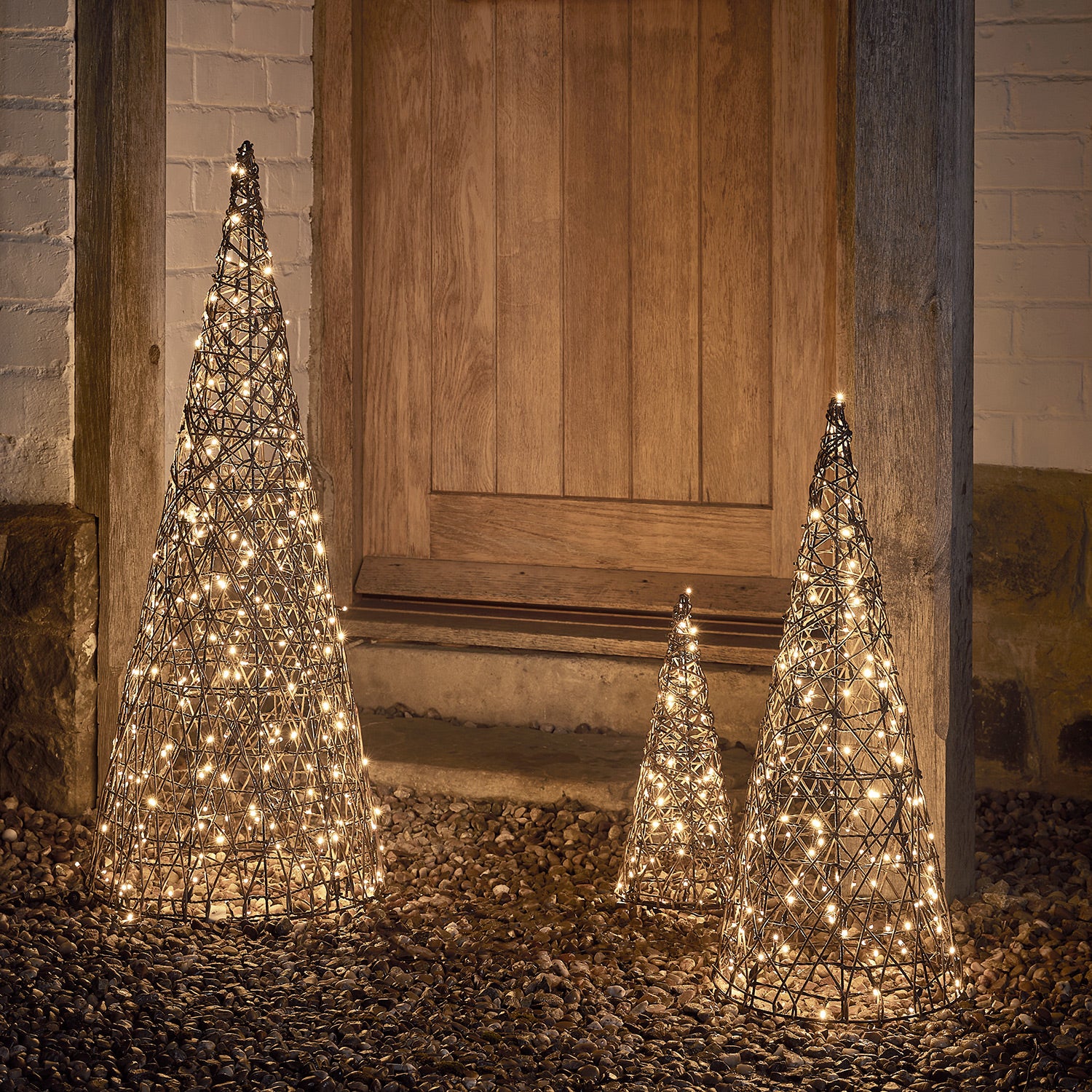 Studley 3er Set LED Rattan Kegel Weihnachtsdeko Lights4fun.de