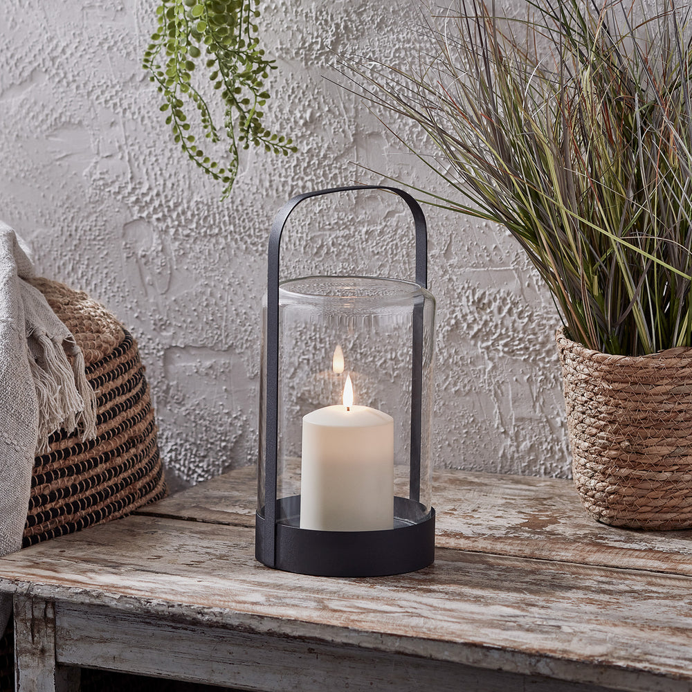 Windlicht Glas schwarz mit TruGlow® Outdoor Kerze