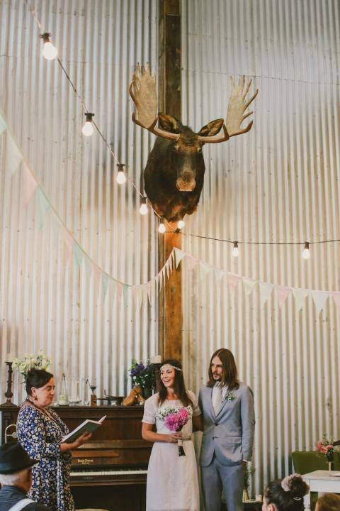 Vintage Hochzeit, Florale Trauung im Hippie Style oder schicke Hochzeit im noblen Hotel. Wir bereichten über die Hochzeitstrends 2018.