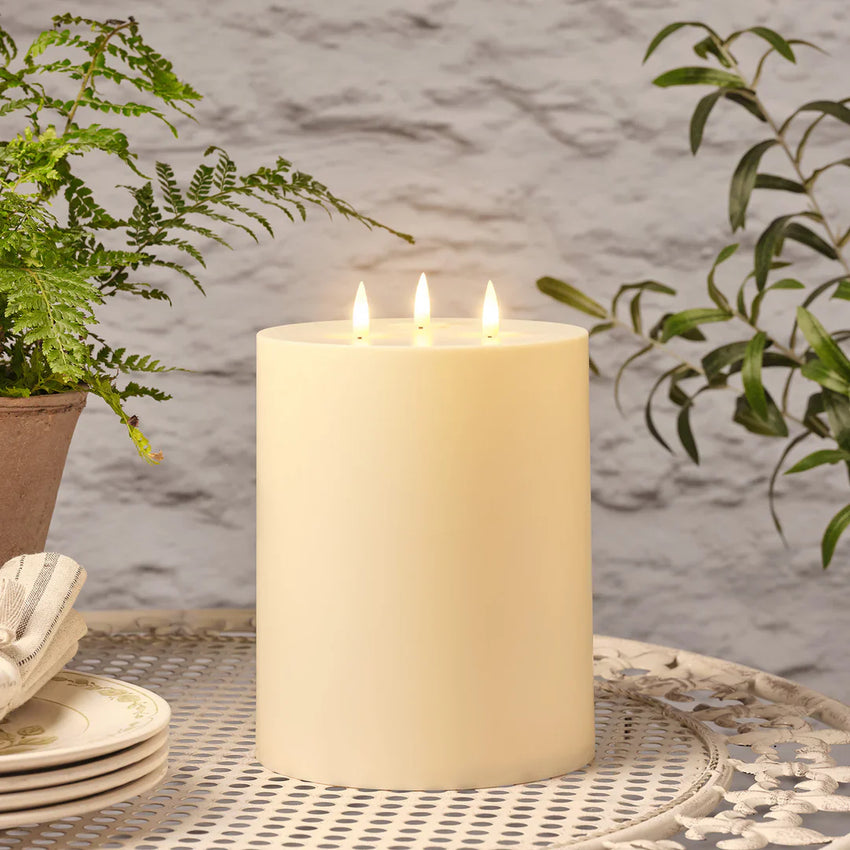 Große LED-Kerzen