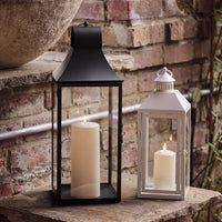 Schwarze Gartenlaternen Terrasse