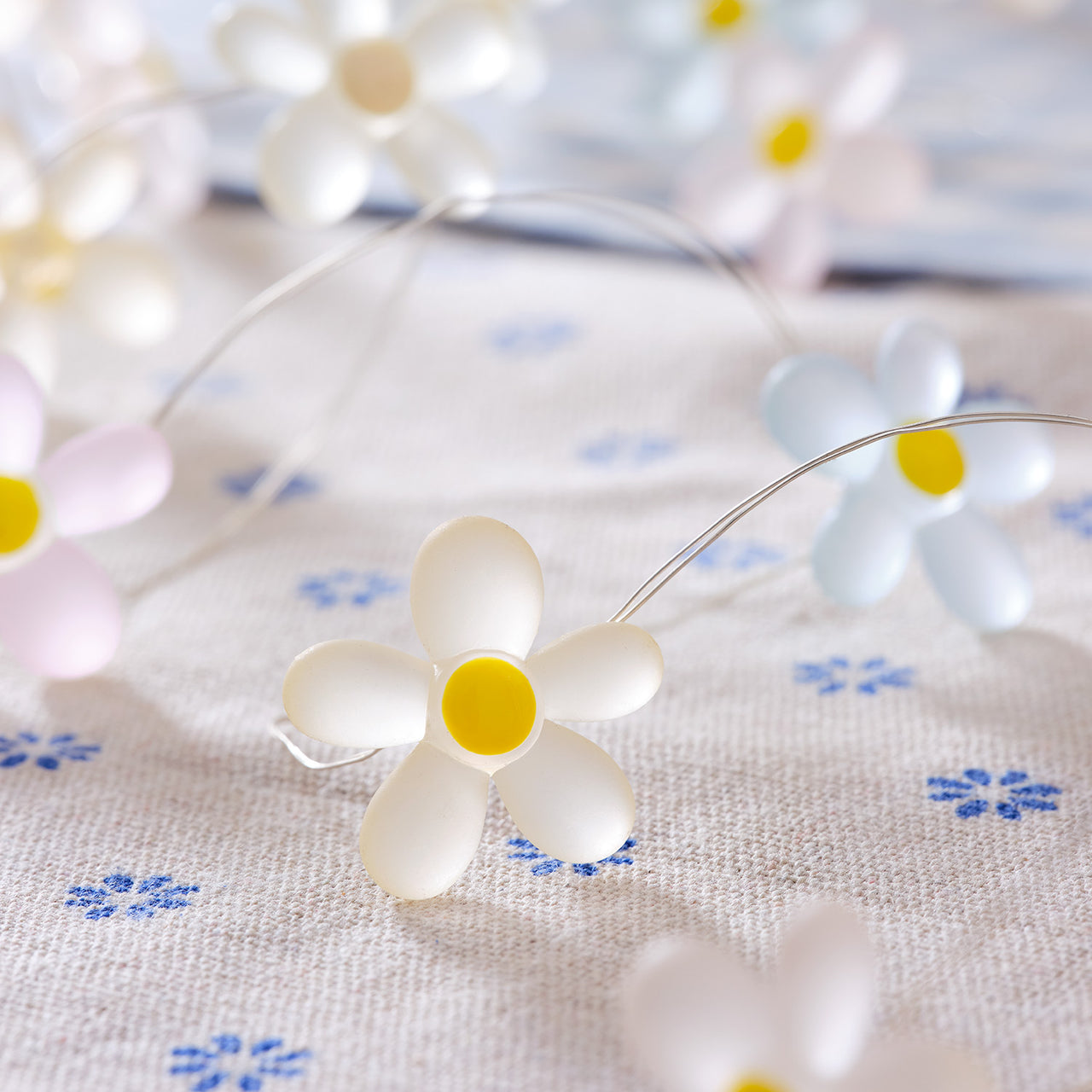 20er LED Micro Lichterkette außen Gänseblümchen