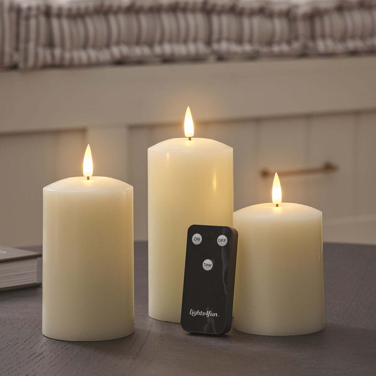 Lights4fun TruGlow® 6er Set Rote LED-Teelichter Mit Echtwachs – Flackernd, Timer, Je CR2450 Lights4fun TruGlow LED Teelichter