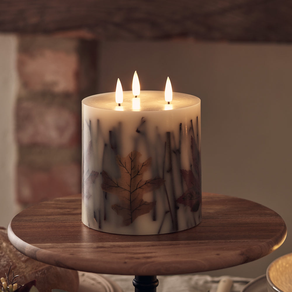 TruGlow® Herbst LED Kerze mit 3 Dochten