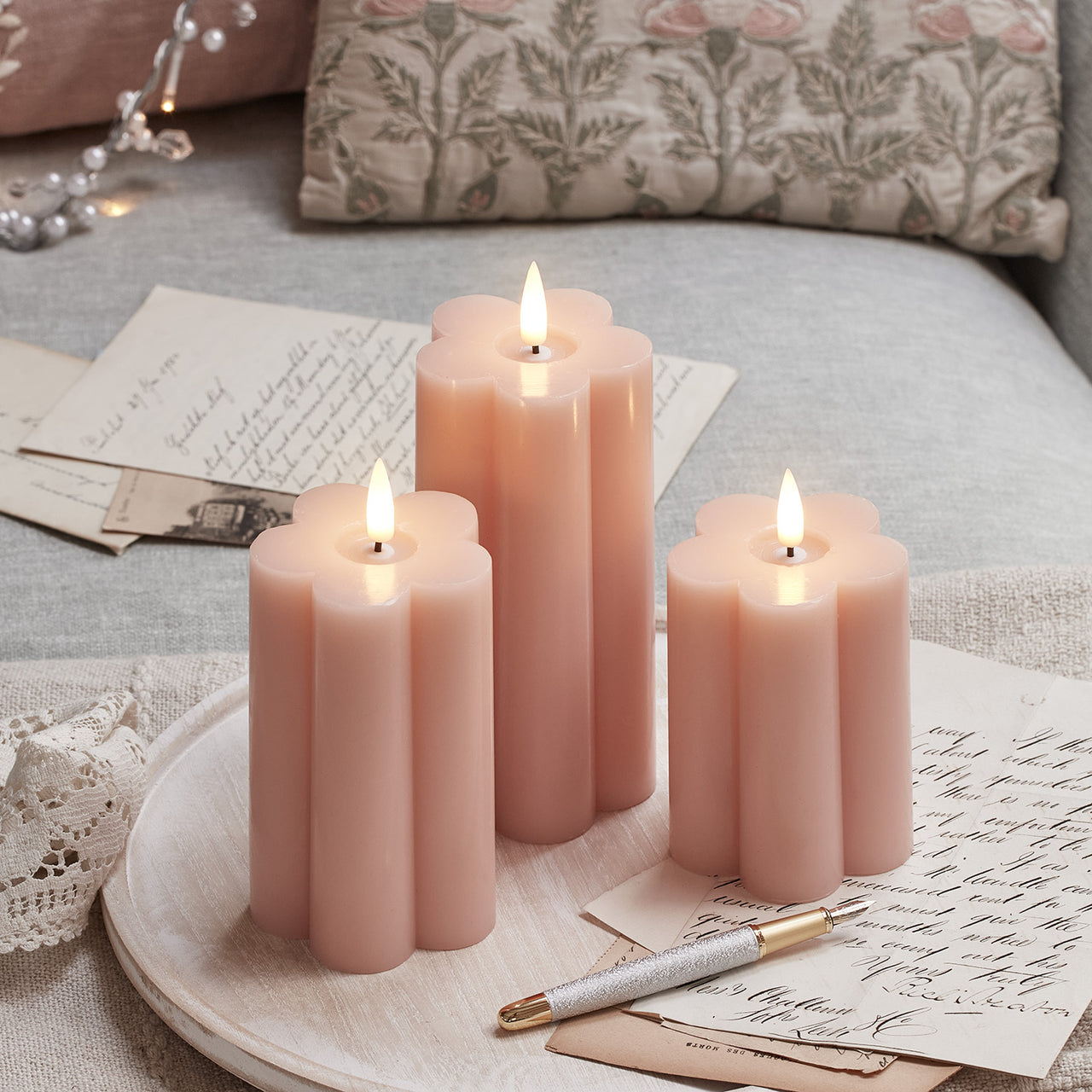 TruGlow® LED Kerzen Trio rosa Blumen