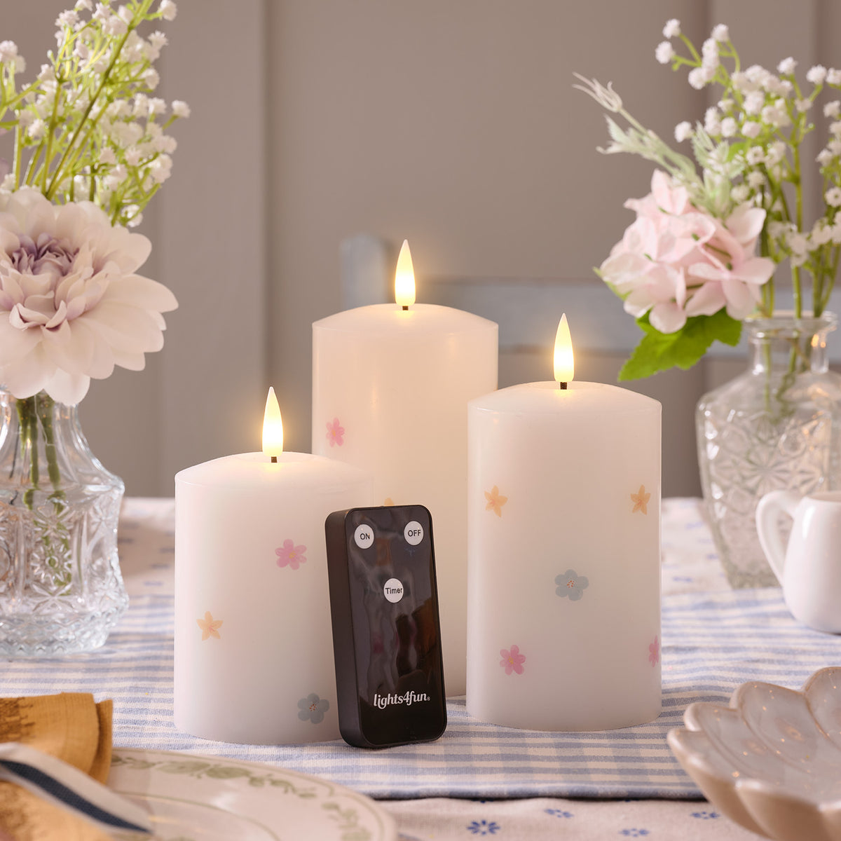 3er Set TruGlow® LED-Kerzen mit Blumen aus Echtwachs