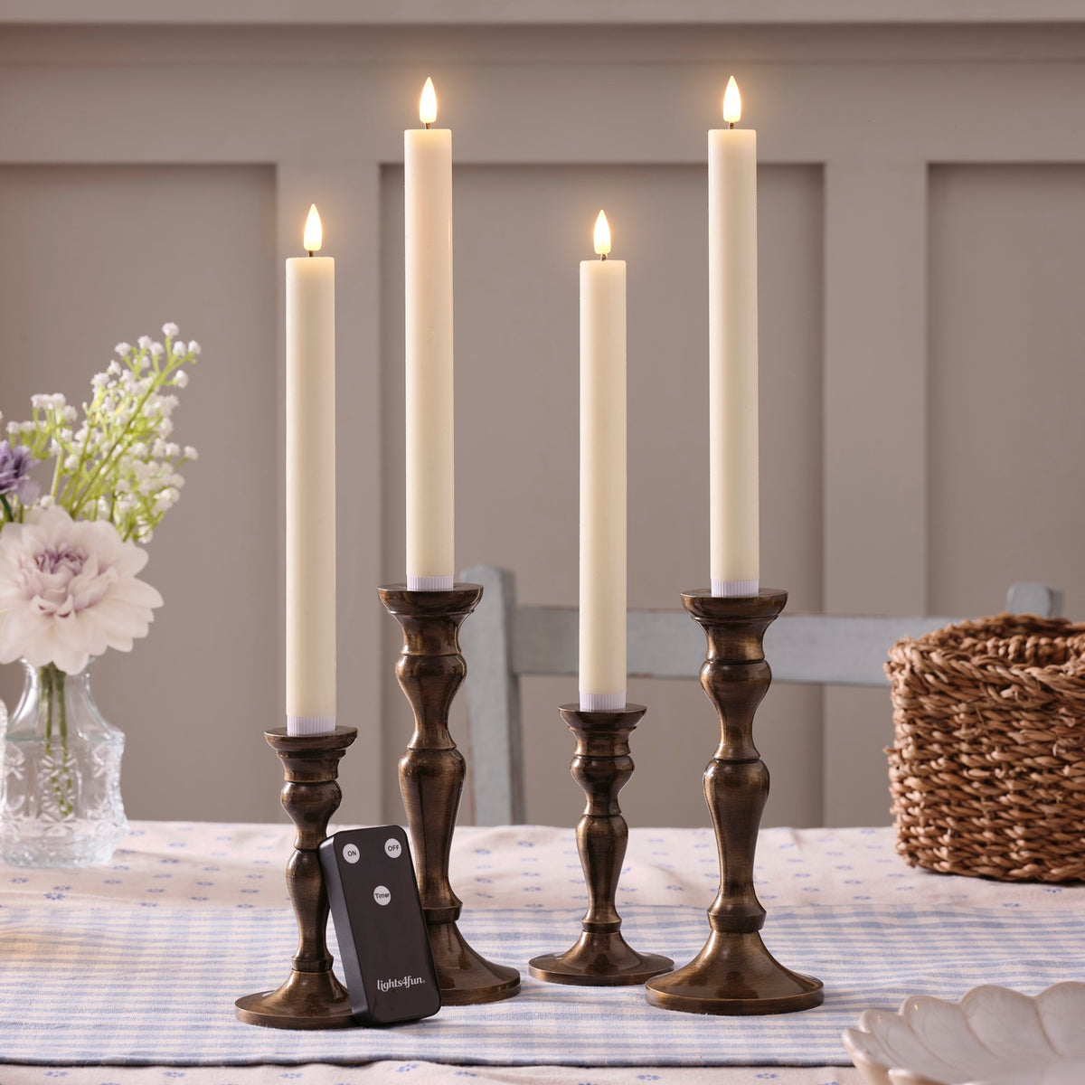 4er Set TruGlow® LED Stabkerzen