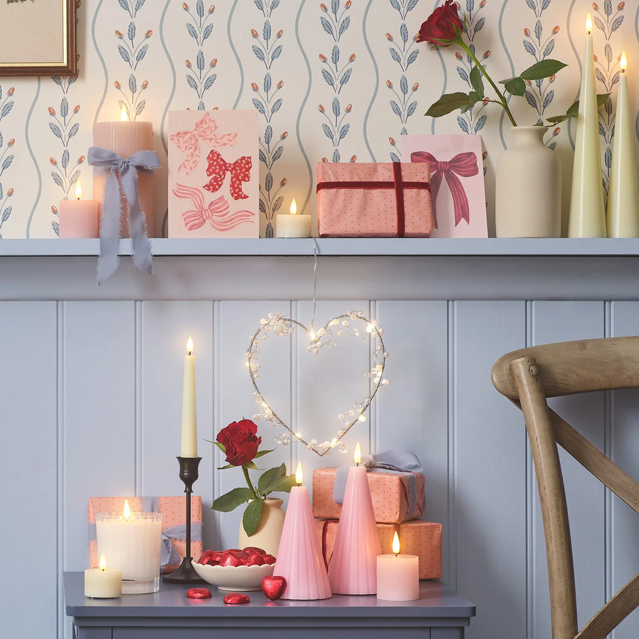 2er Set TruGlow® LED-Kegelkerzen mit Fernbedienung