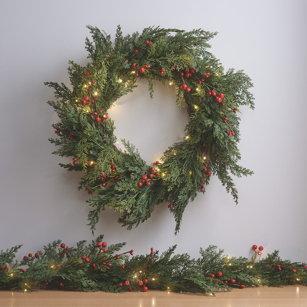 45cm Weihnachtskranz rote Beeren mit Beleuchtung