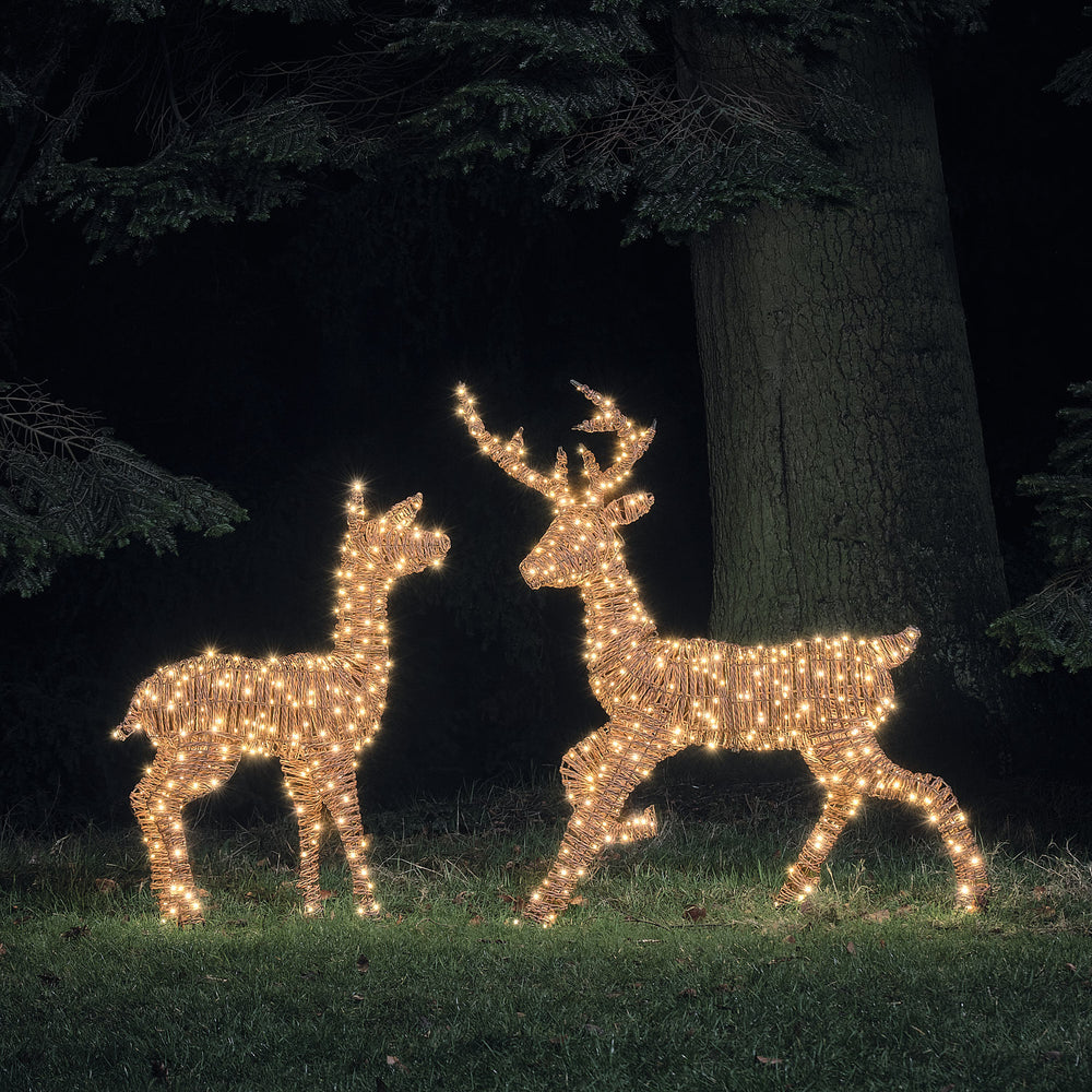 2er Set Pateley Bicolor LED-Rentiere Hirsch und Hirschkuh in Rattanoptik
