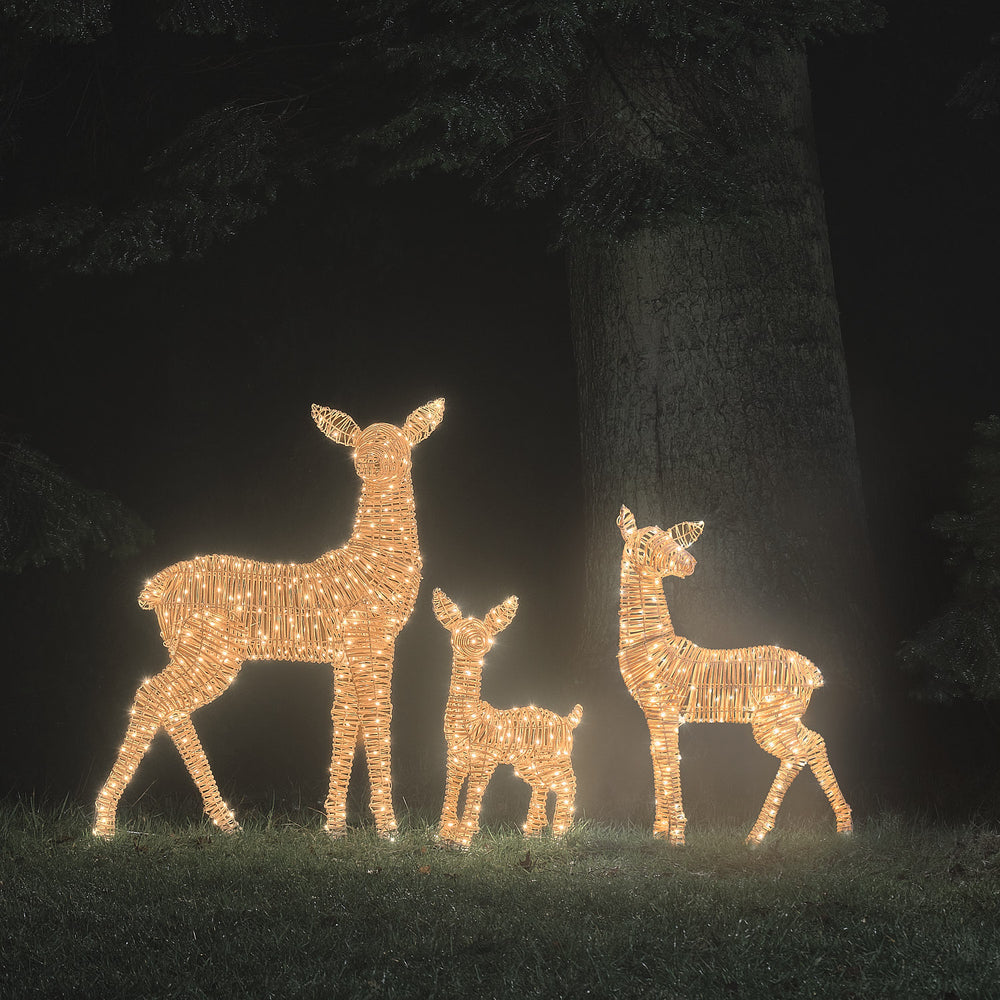 3er Set Leyburn Bicolor LED-Rentierfamilie in Rattanoptik für den Außenbereich