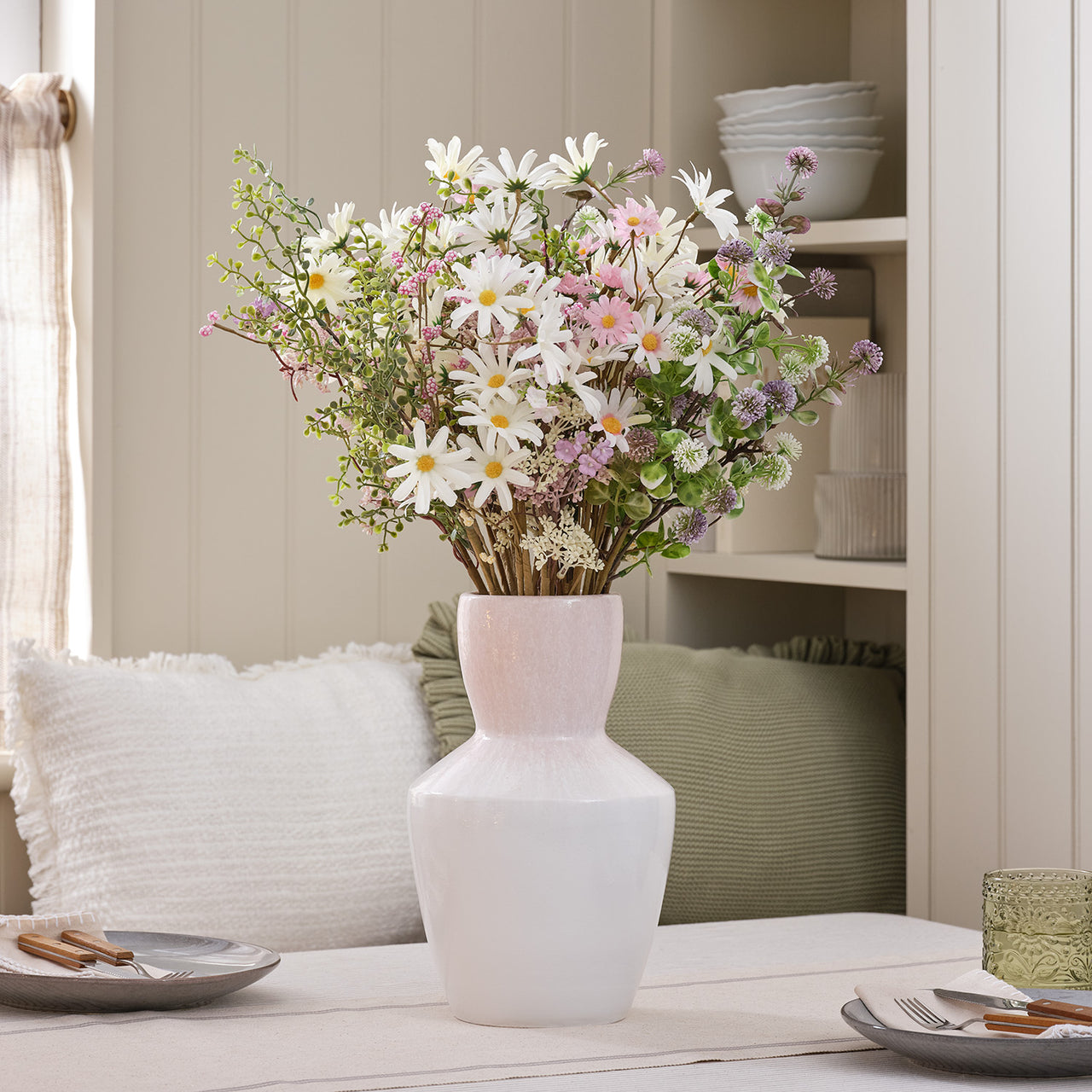 3er Set Kunstblumensträuße „Daisy Dreams“ mit Keramikvase 30 cm in Rosé