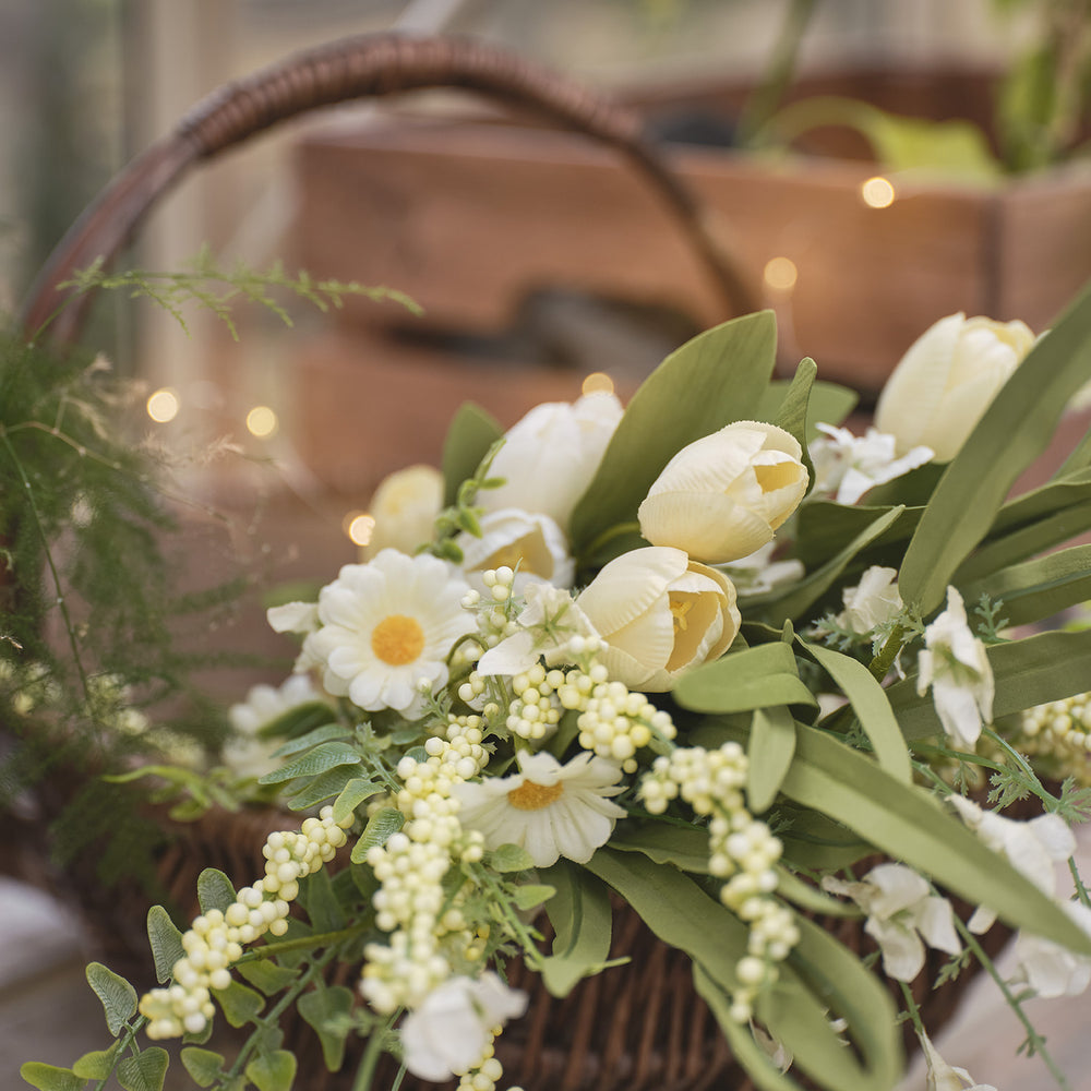 Künstlicher Frühlingsstrauß mit Tulpen & Gänseblümchen buttergelb, 60 cm