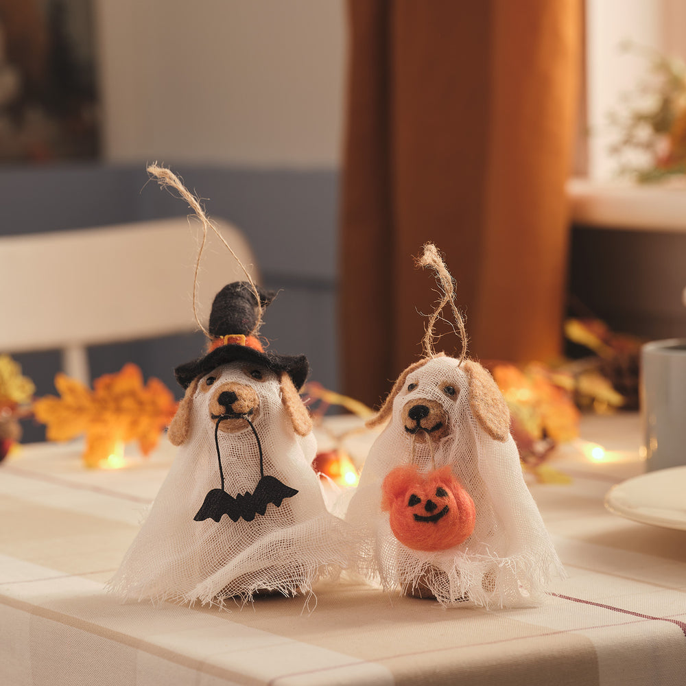 2er Set Gordie & George Halloween-Hunde Dekoration aus Filz zum Aufhängen