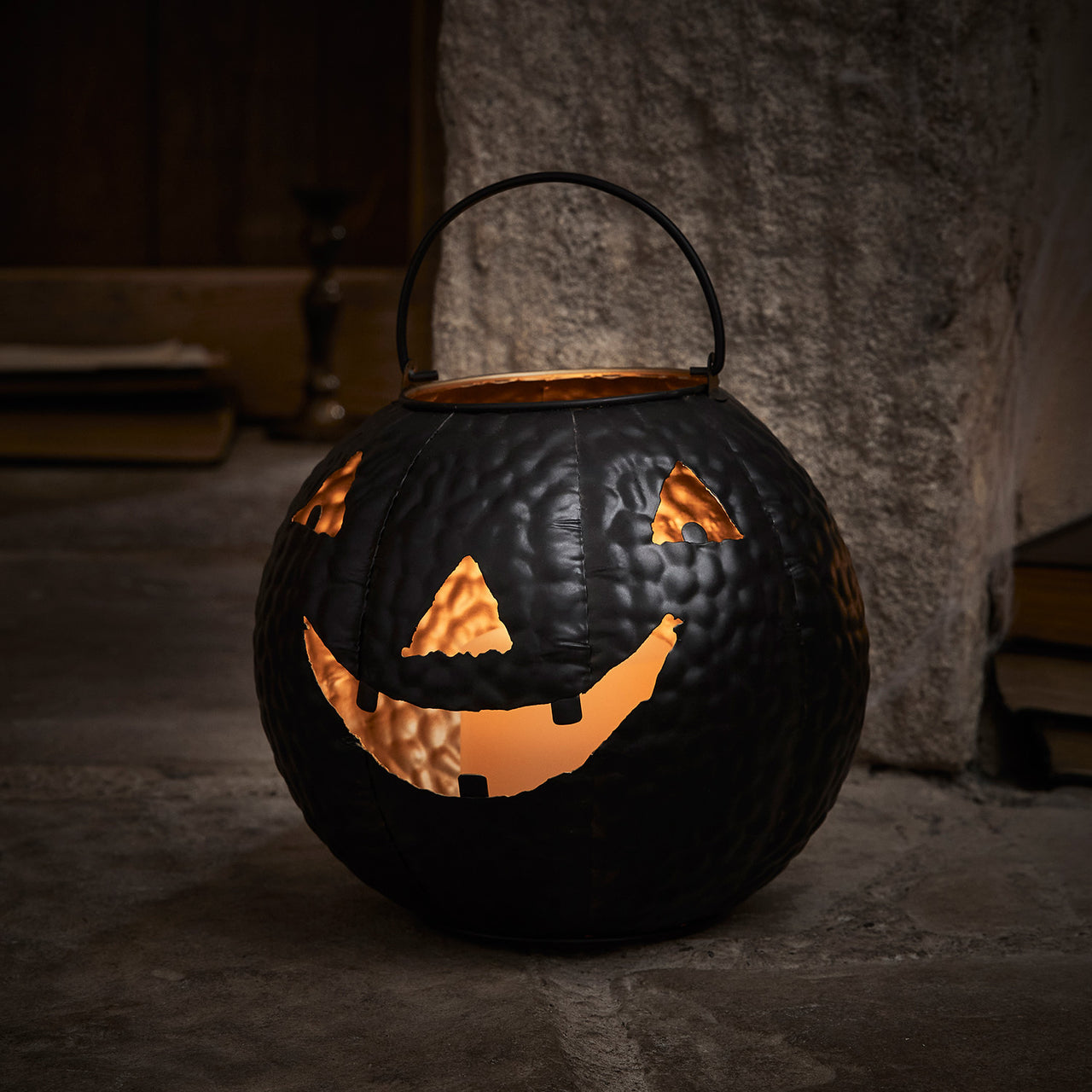 Halloween Kürbis LED Laterne schwarz mit TruGlow® Outdoor Kerze