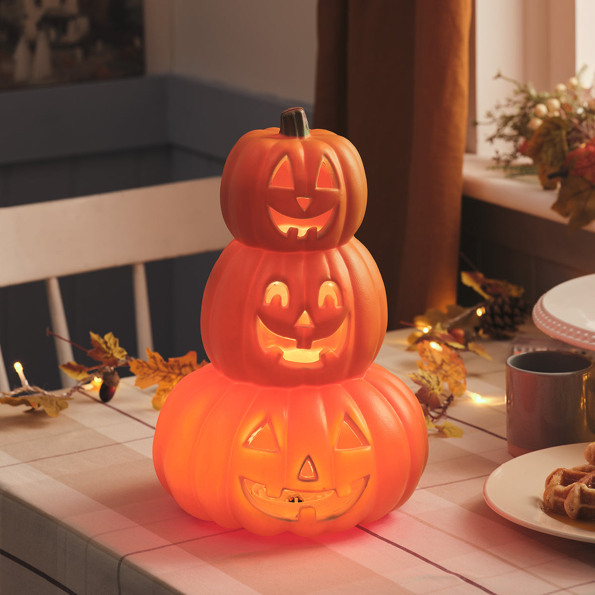 34 cm gestapelte LED-Halloween-Kürbisdeko
