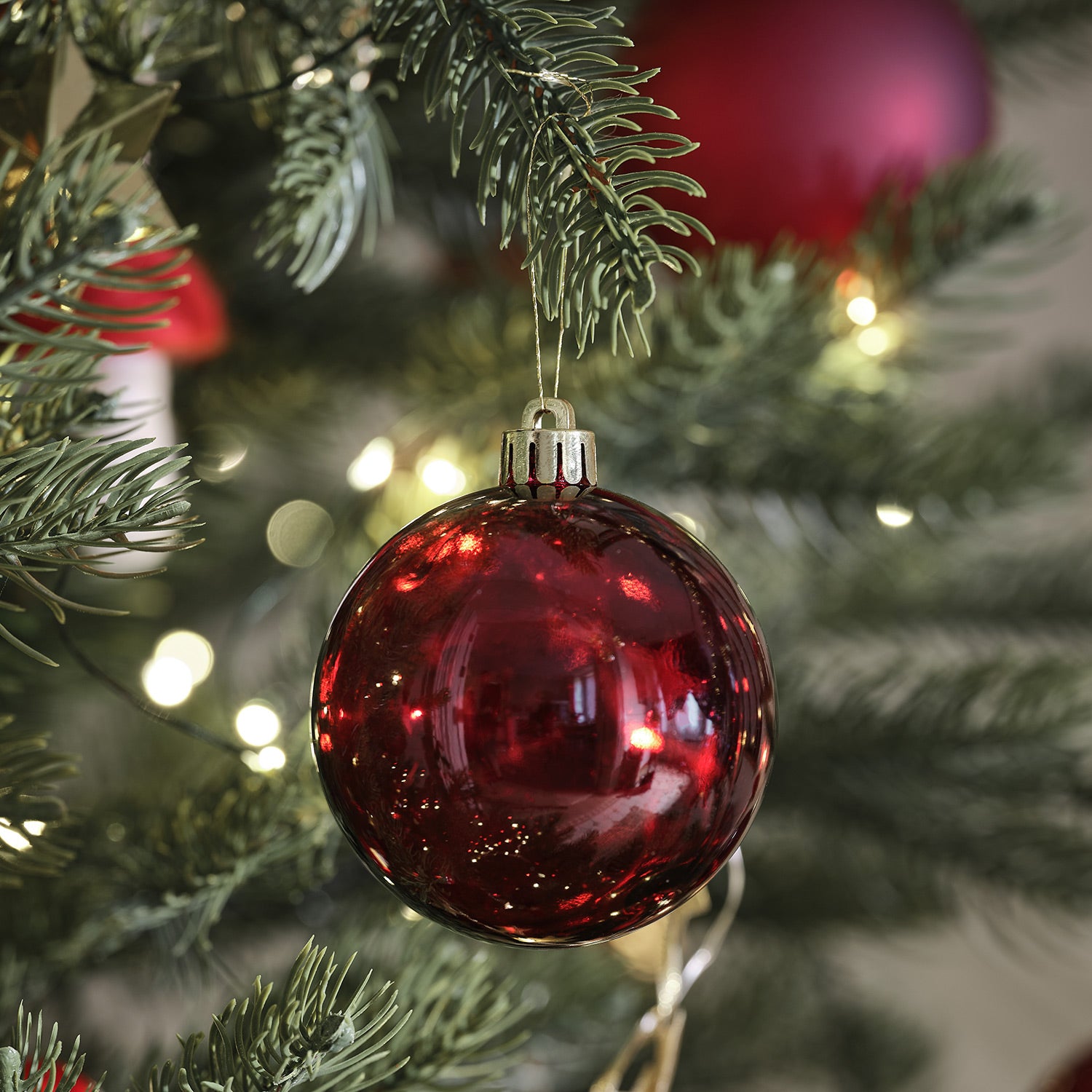 Servietten-Set 'Weihnachten Christbaumkugeln Rot Weiß' – 3-lagig, 33x33 Cm, Mit Menükarte