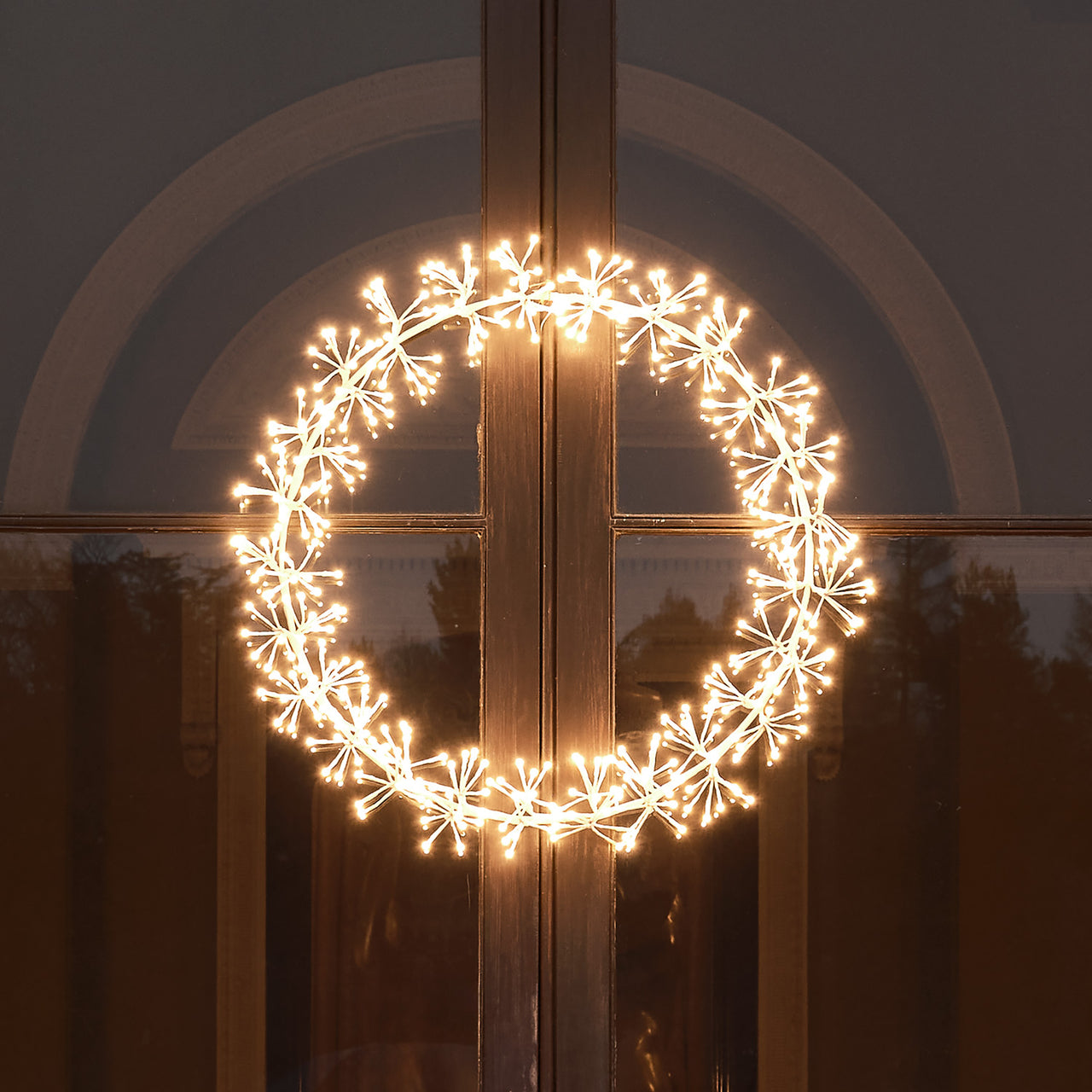 L4F25013_Cluster-Weihnachtskranz-78-cm