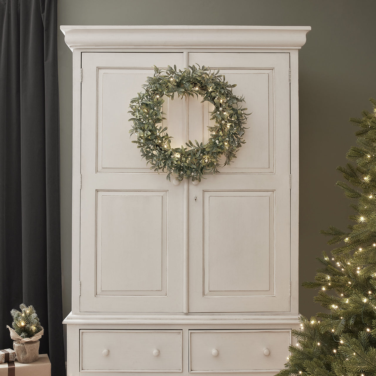 60cm LED Weihnachtskranz Mistelzweig mit Beleuchtung