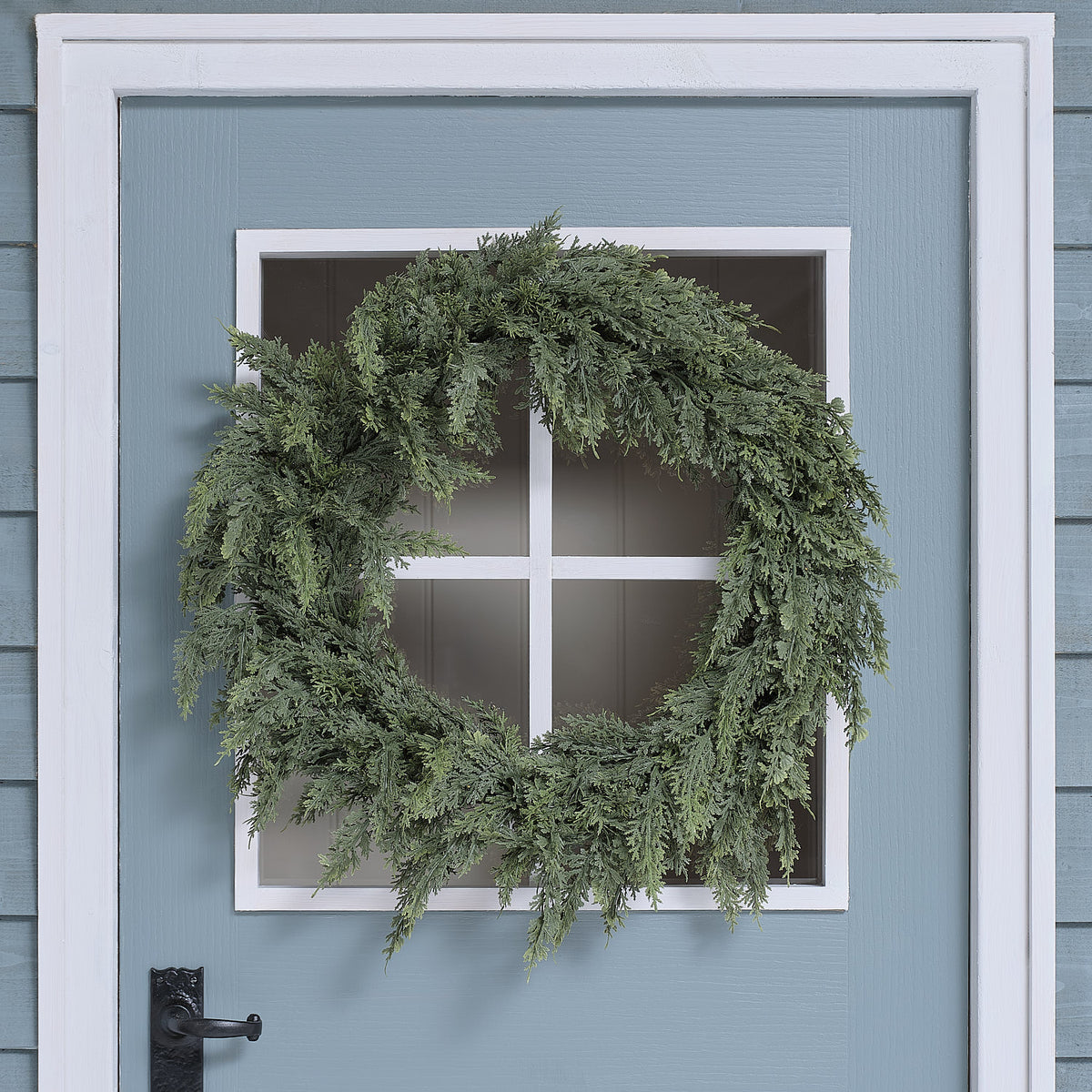 60cm Beleuchteter Weihnachtskranz außen mit Tannenzapfen und 50 warmweißen LEDs