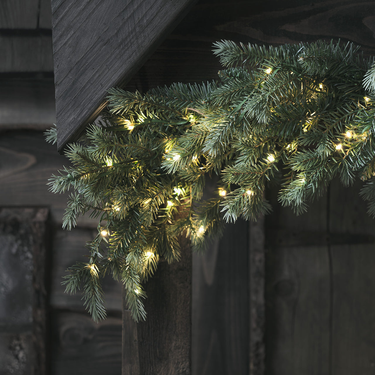 1,5m Bicolor LED Weihnachtsgirlande Tannenzweige