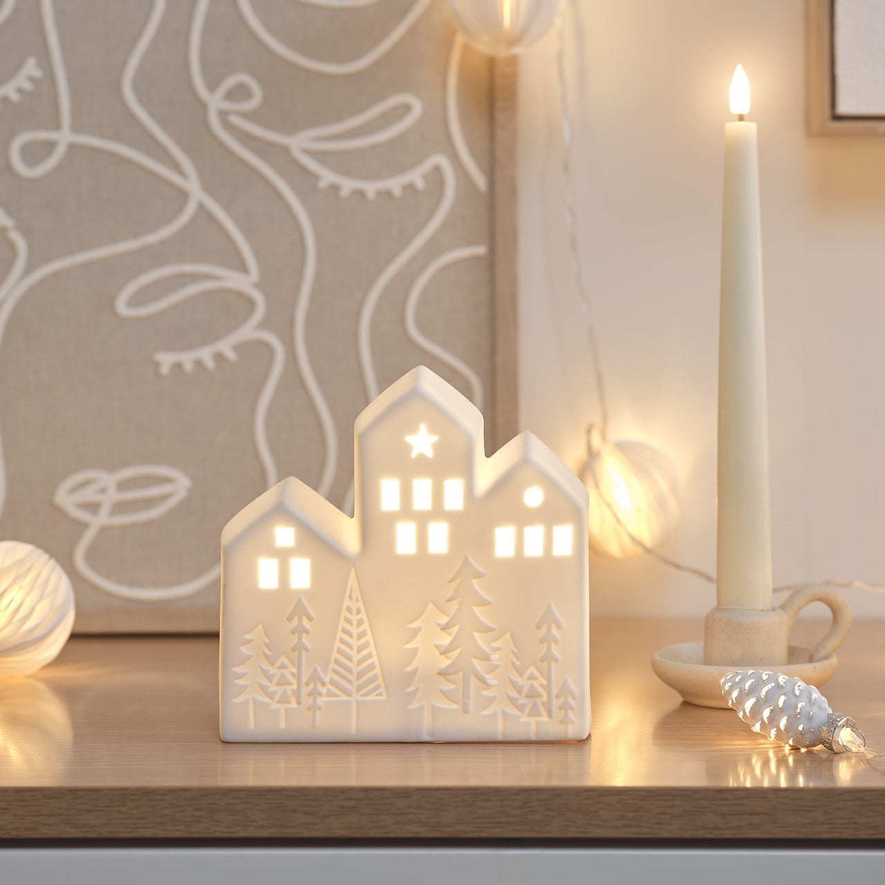 LED Keramik Weihnachtshaus