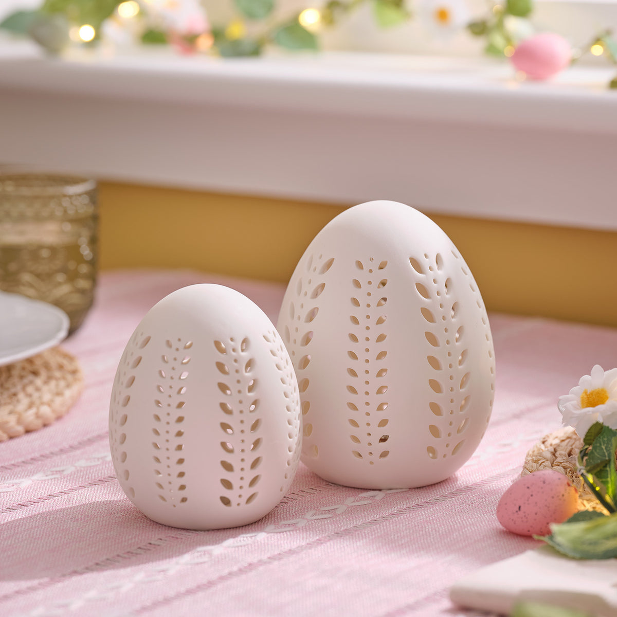 2er Set LED-Porzellan-Eier warmweiß mit Timer