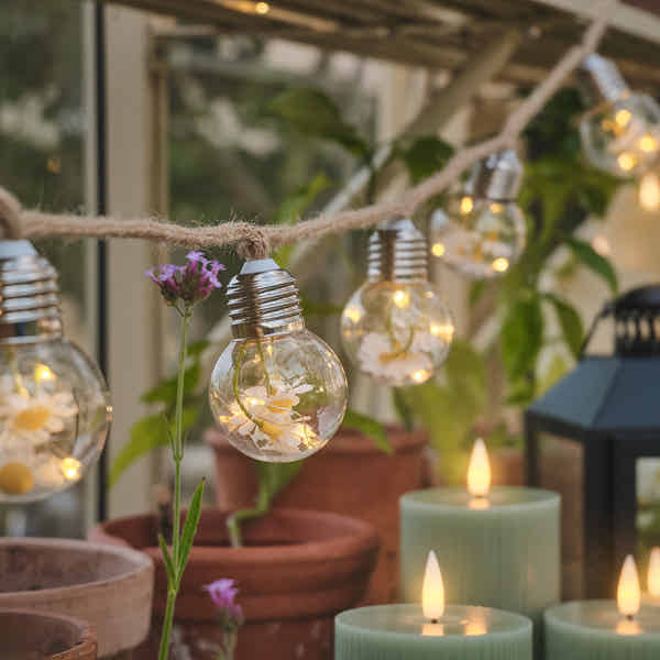 Lights4fun Blumen-Lichterkette – Pastell-Blüten Mit Mikro-LEDs – Batteriebetrieben, 2 M, Mit Timer – Frühlings- & Sommerdeko
