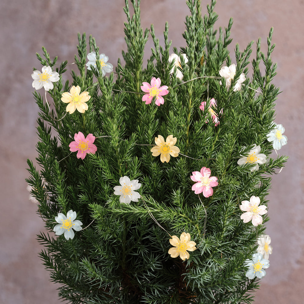 Batteriebetriebene LED‑Mikro‑Blumenlichterkette mit 20 Lichtern in Warmweiß