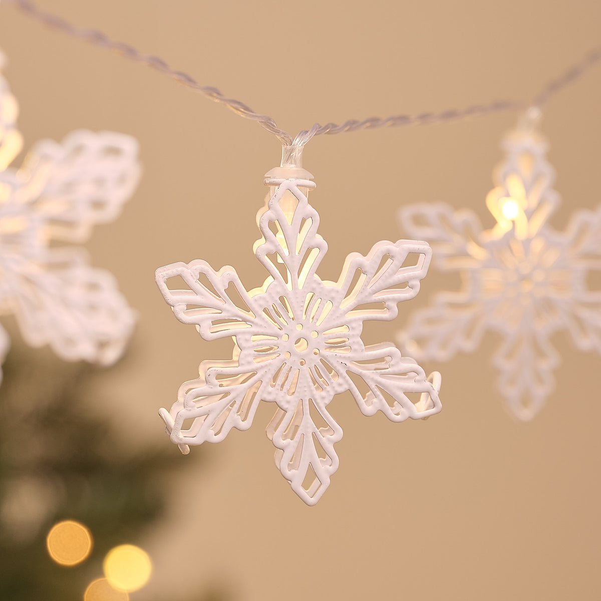 Warmweiße LED-Schneeflocken-Lichterkette mit 20 Metall-Schneeflocken