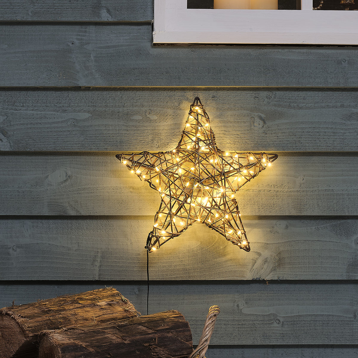 Warmweißer Rattan-LED-Stern 30 cm mit 80 Mikro-LEDs und Timer