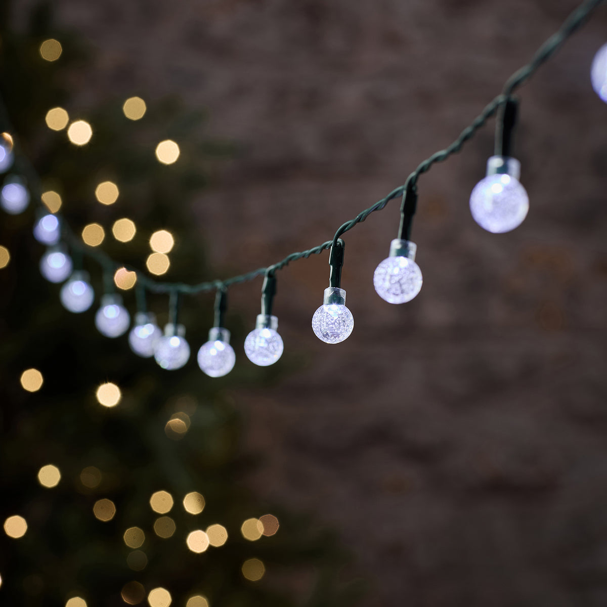 Zweifarbige LED-Lichterkette Bubble Ball mit 50 LEDs für außen