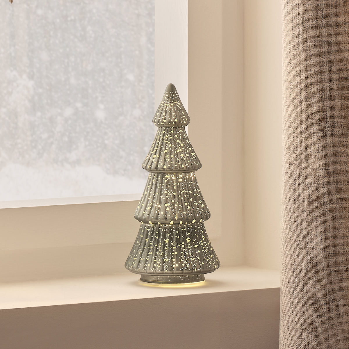 21cm LED Deko Tannenbaum aus Glas in Grün mit Antik-Optik