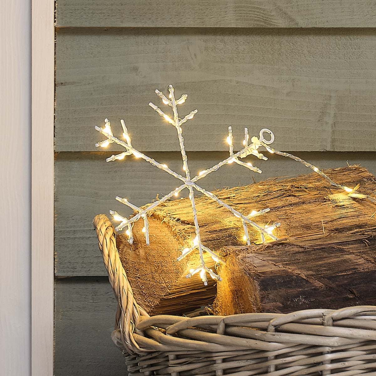 3er-Set warmweiße Osby LED-Schneeflocken für den Außenbereich