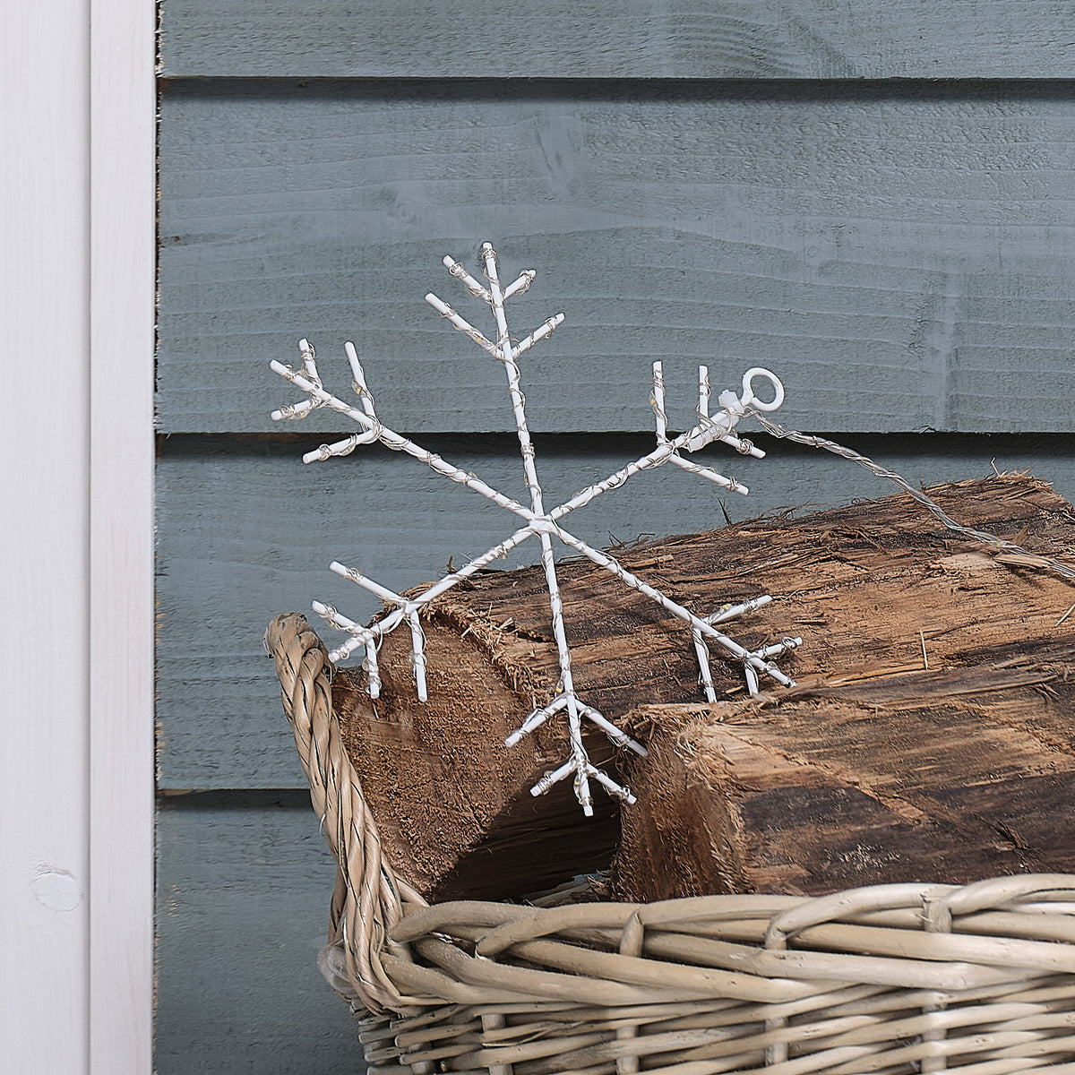 3er-Set warmweiße Osby LED-Schneeflocken für den Außenbereich