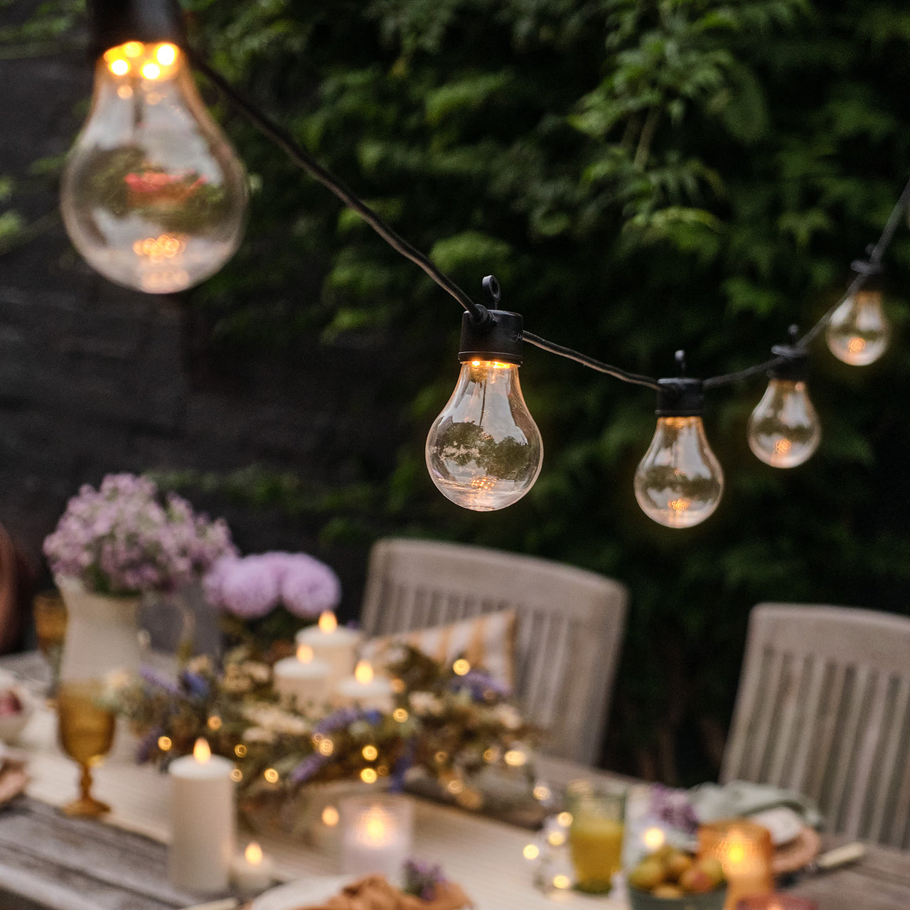 Core Connect 65m 130er Party Lichterkette warmweiß koppelbar schwarzes Kabel