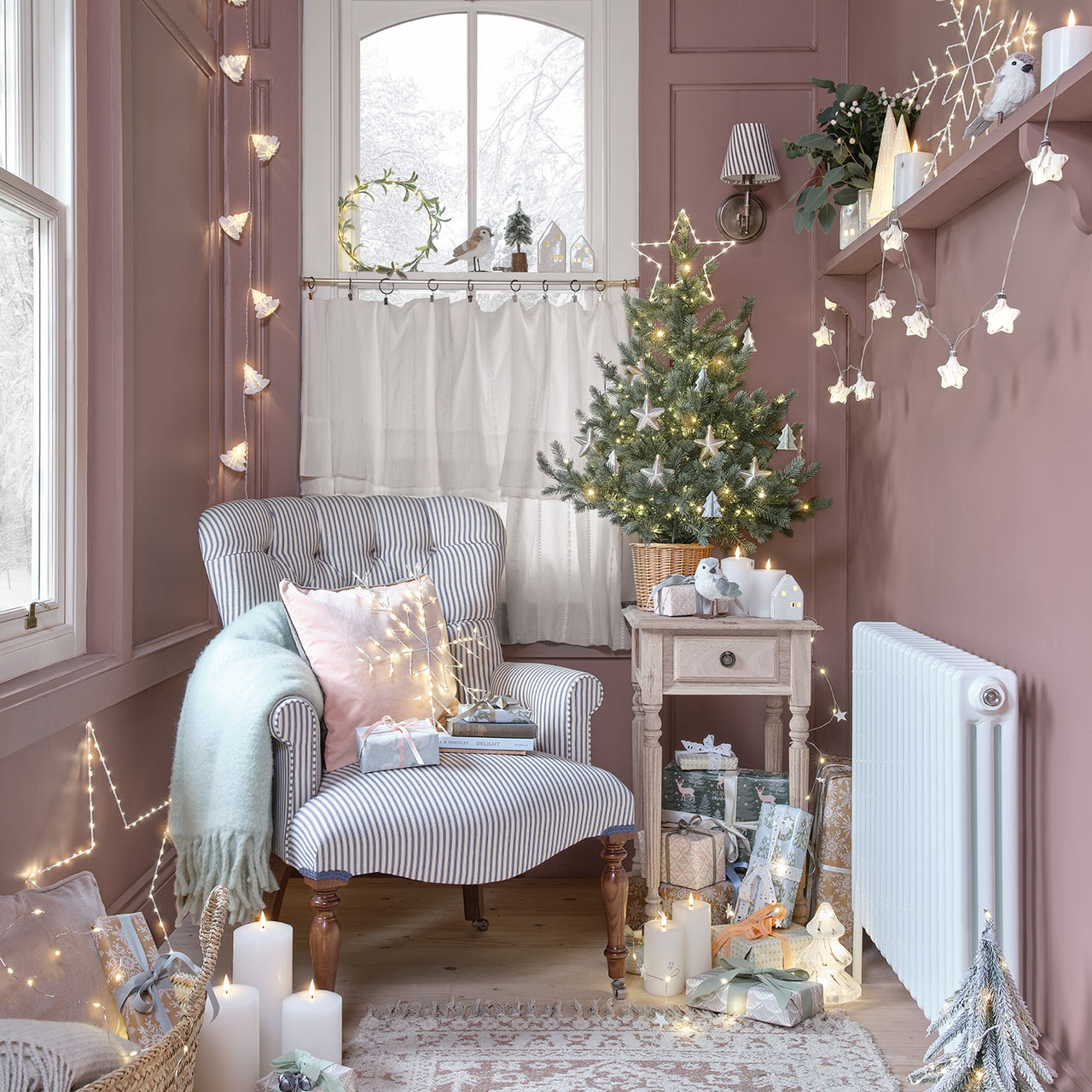90cm Bicolor Micro LED Weihnachtsbaum im Rattan-Korb