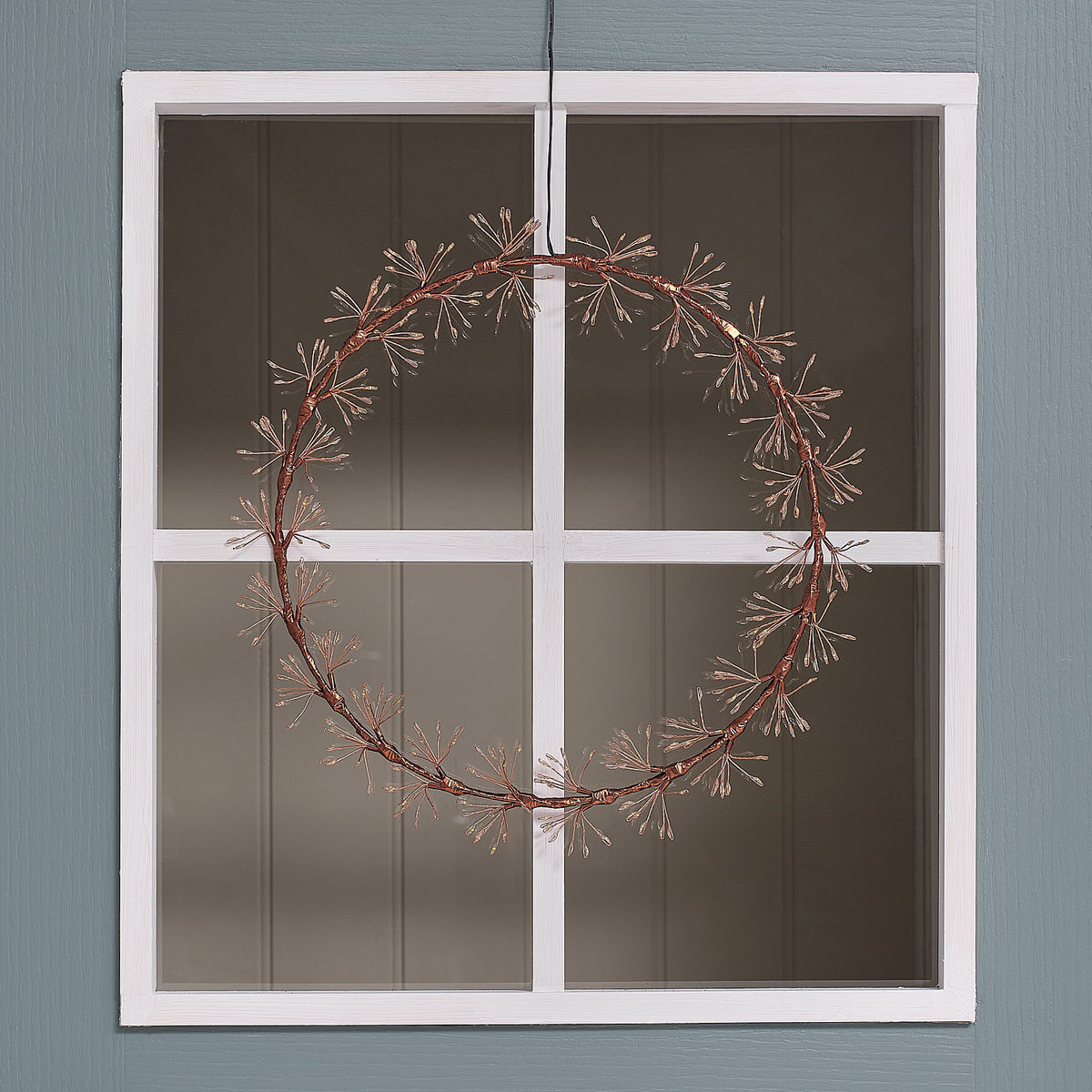 35 cm LED-Starburst-Kranz außen in Gold mit 352 warmweißen Mikro-LEDs