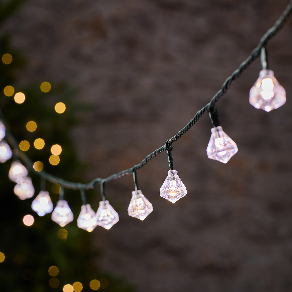 15m 150er Diamant LED-Lichterkette außen in Warmweiß und Weiß