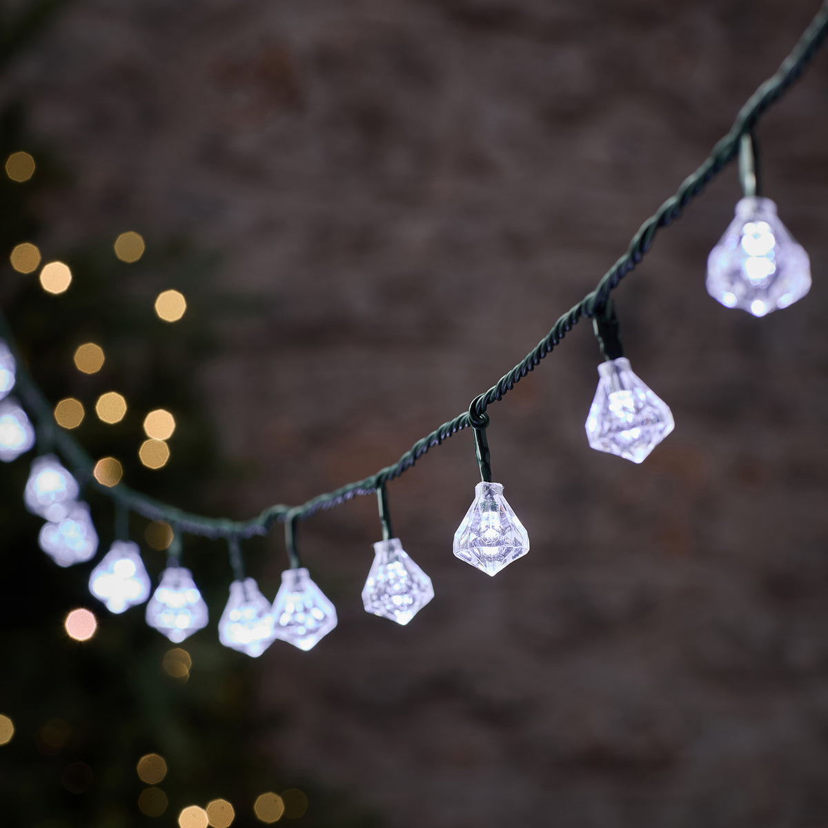 15m 150er Diamant LED-Lichterkette außen in Warmweiß und Weiß