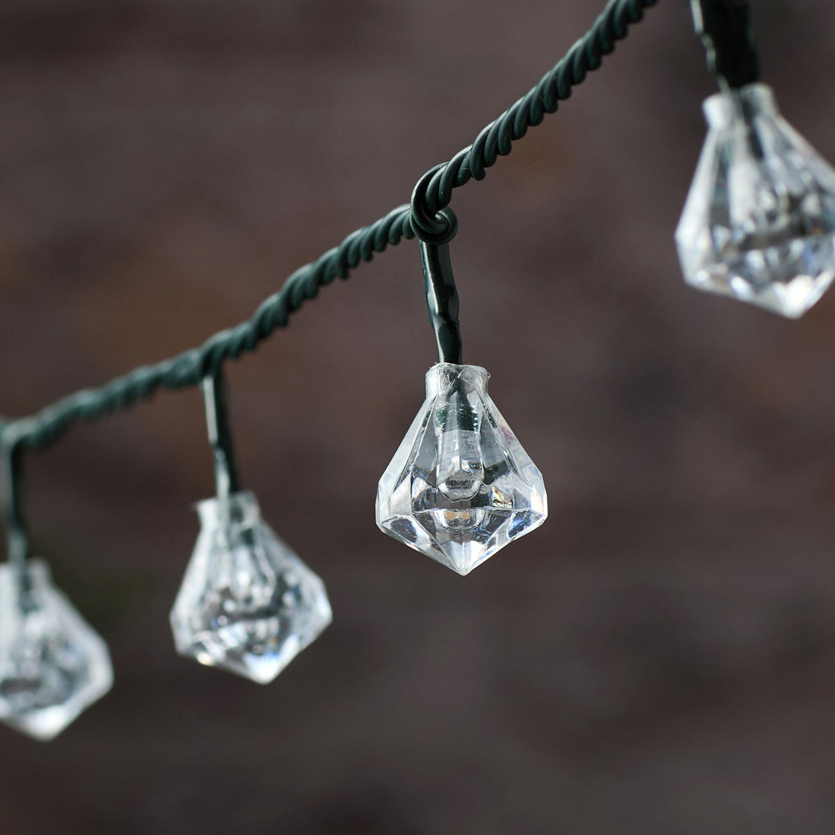 15m 150er Diamant LED-Lichterkette außen in Warmweiß und Weiß