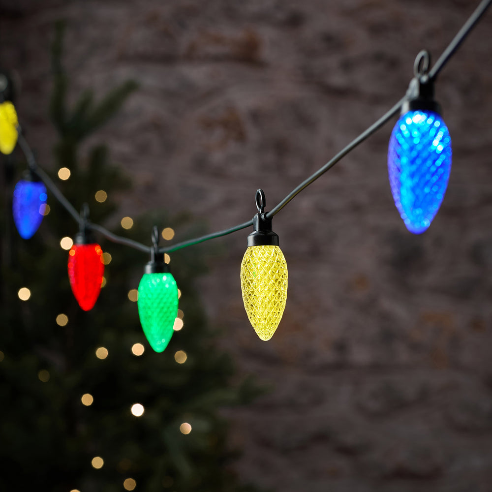 Bunte LED-Tannenzapfen-Lichterkette außen mit 10 LEDs koppelbar