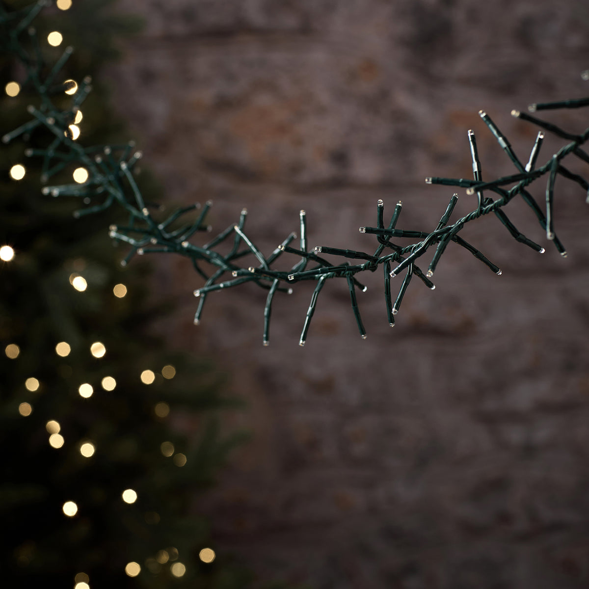10 m warmweiße LED-Cluster-Lichterkette mit 1000 LEDs