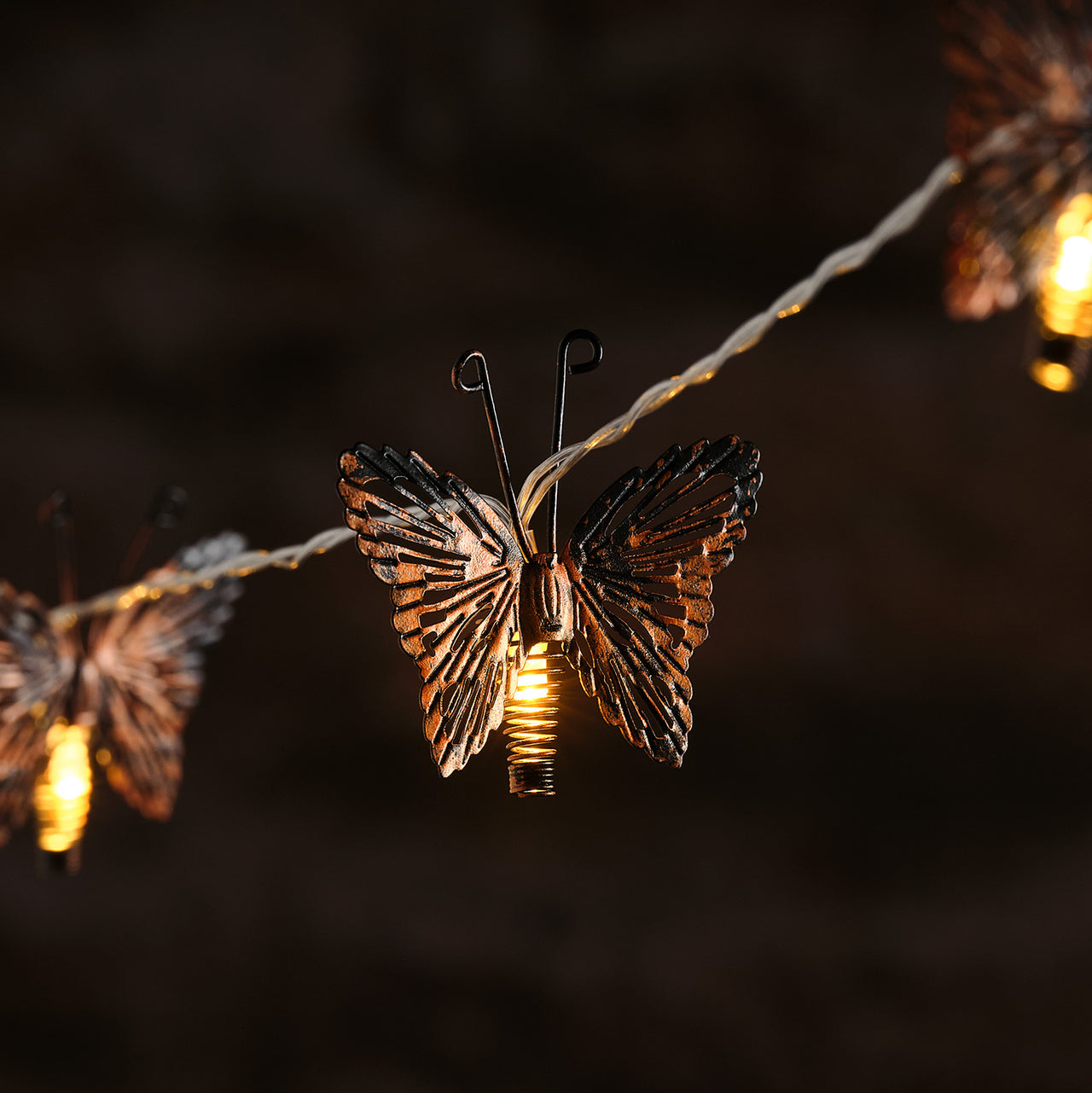 Solar-Lichterkette mit kupferfarbenen Schmetterlingen mit 10 warmweißen LEDs