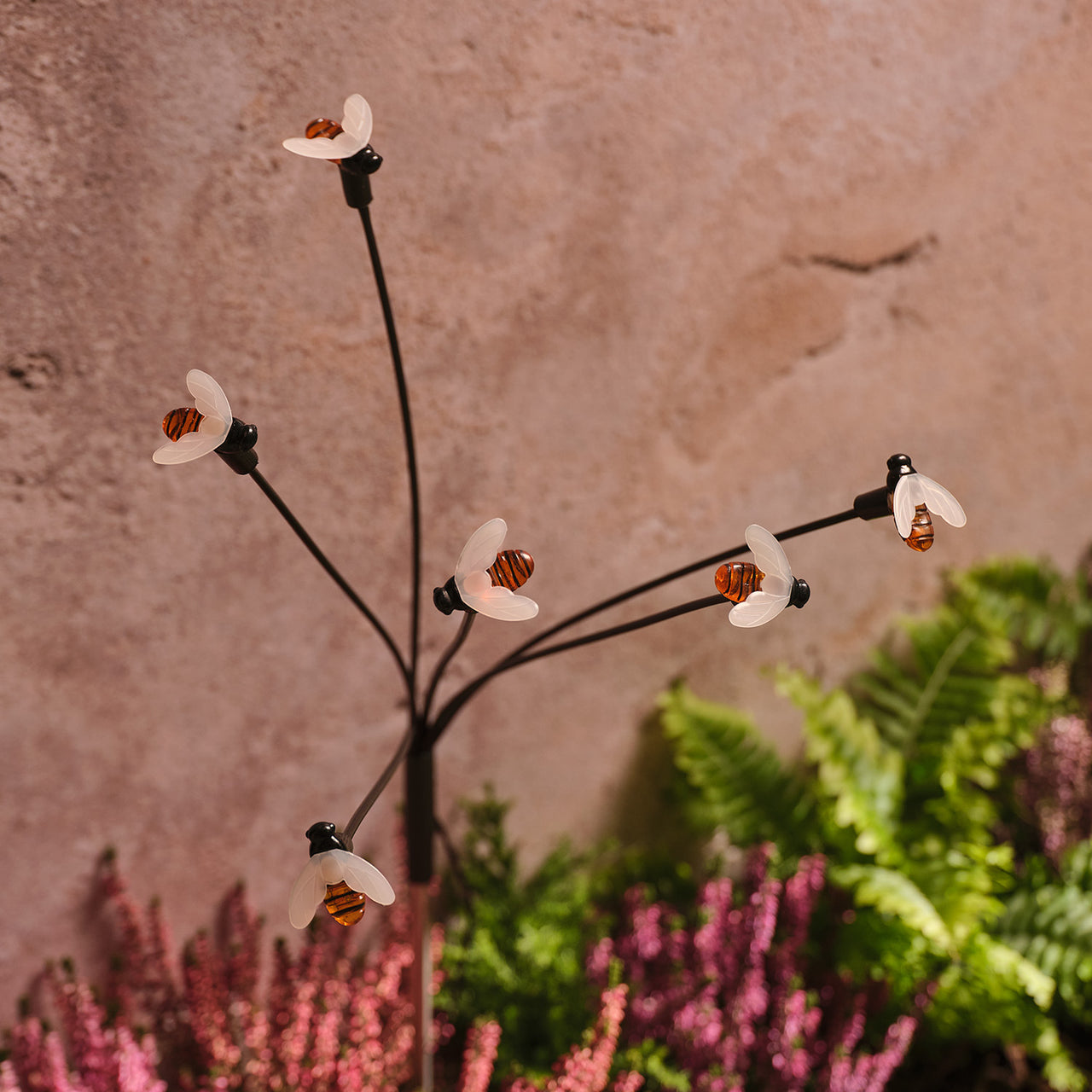 6er Set Bienen Solar-Gartenstecker mit warmweißen LEDs